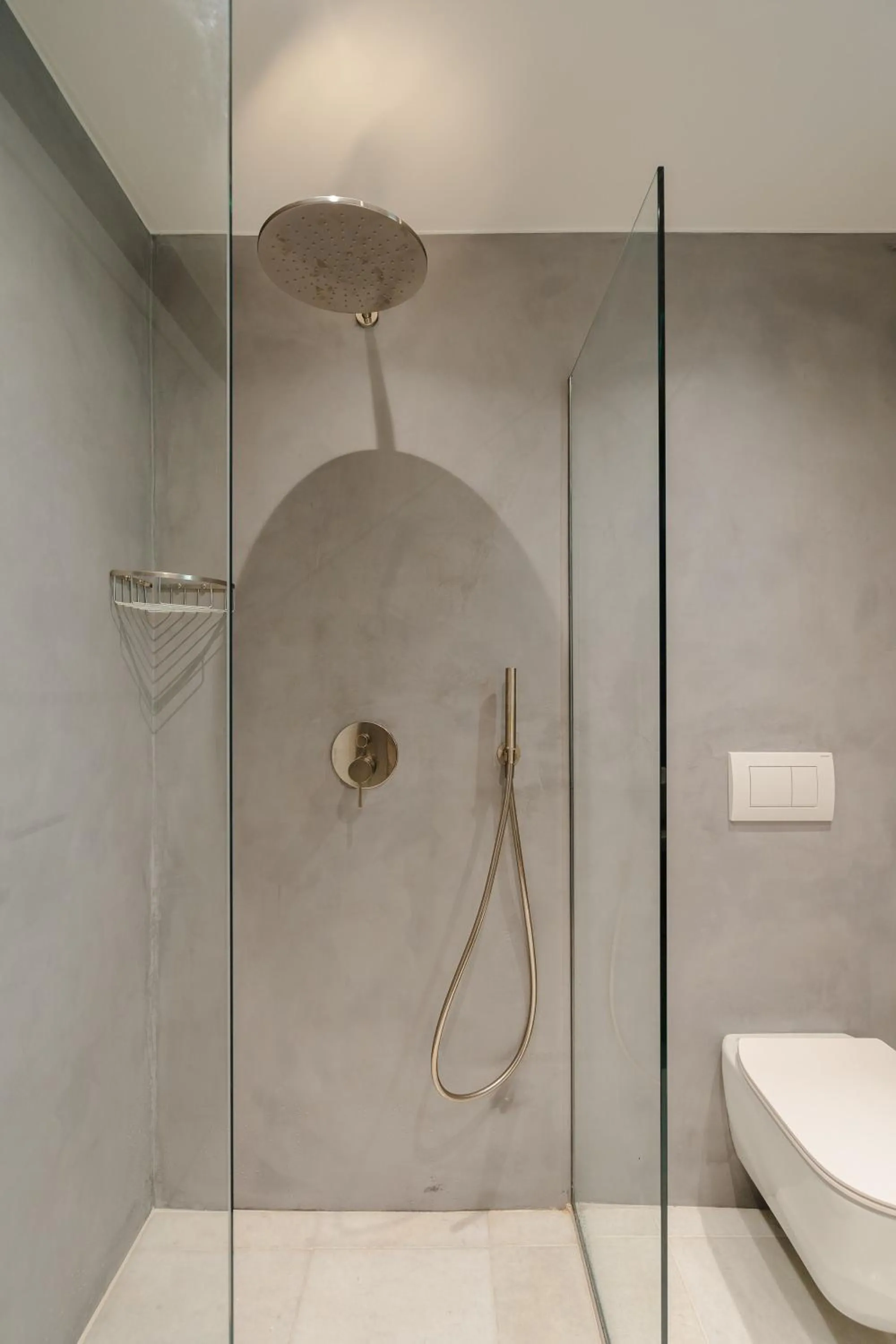 Bathroom in álas cycladic suites