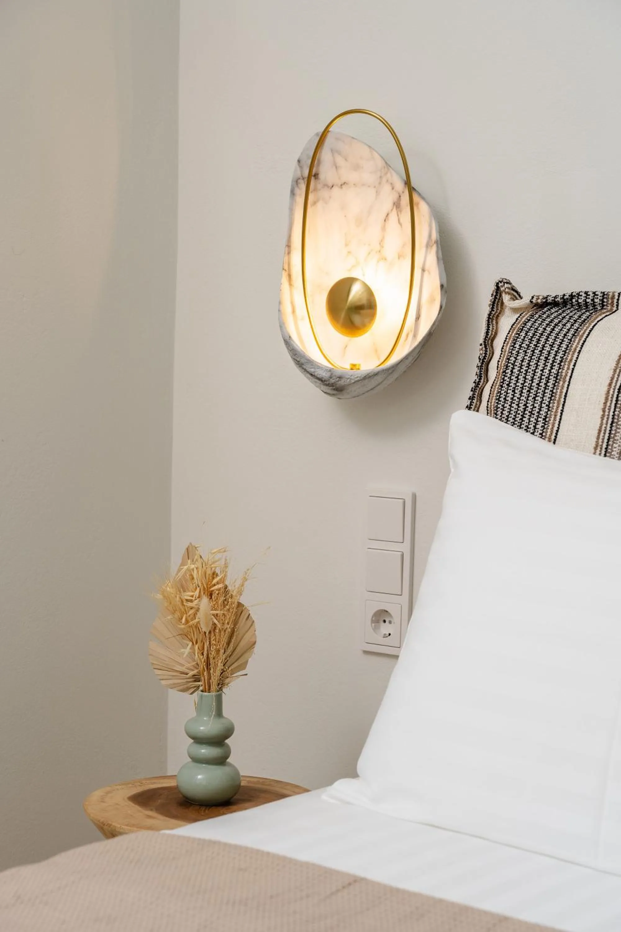 Bed in álas cycladic suites
