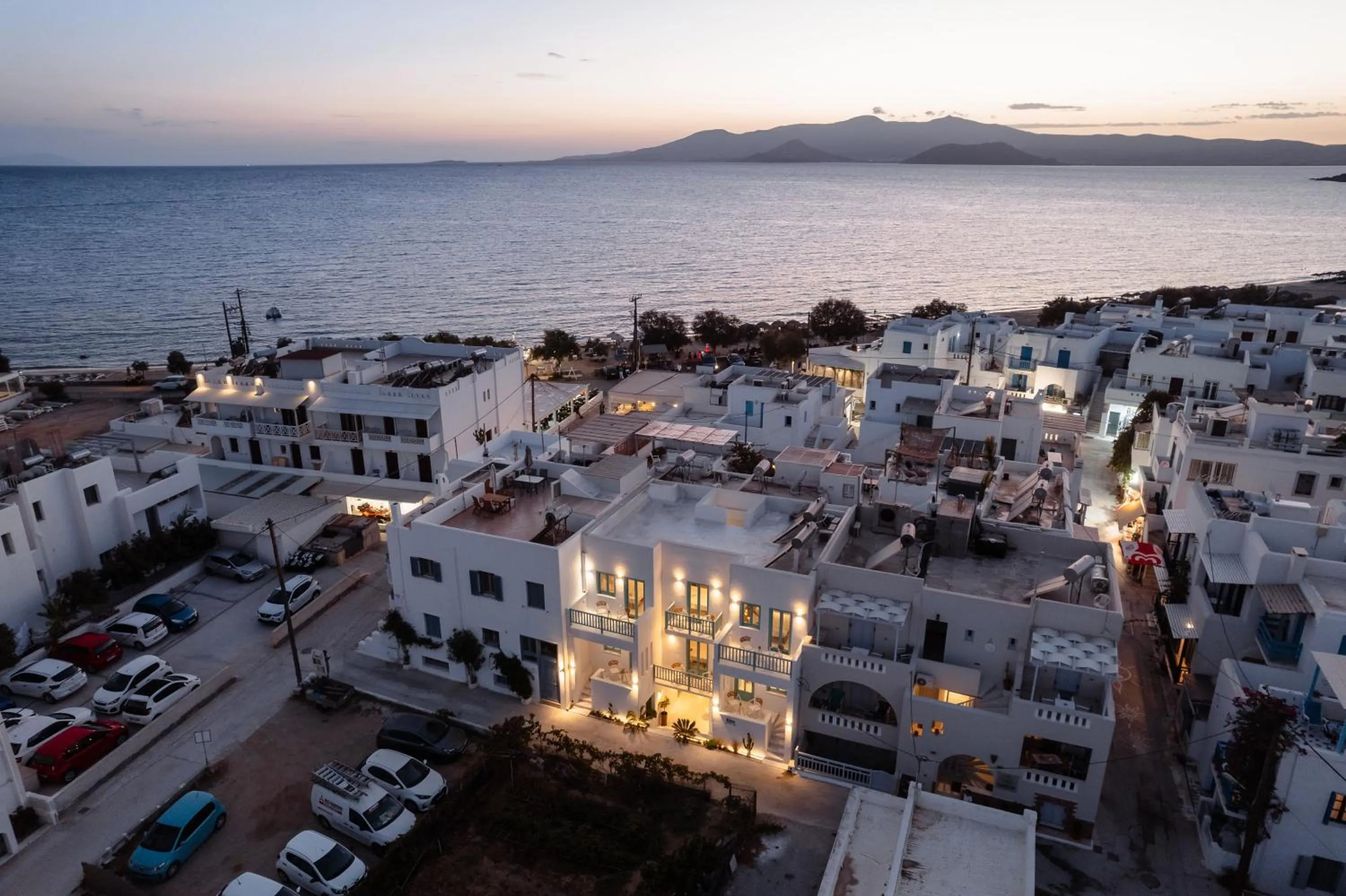 Property building in álas cycladic suites
