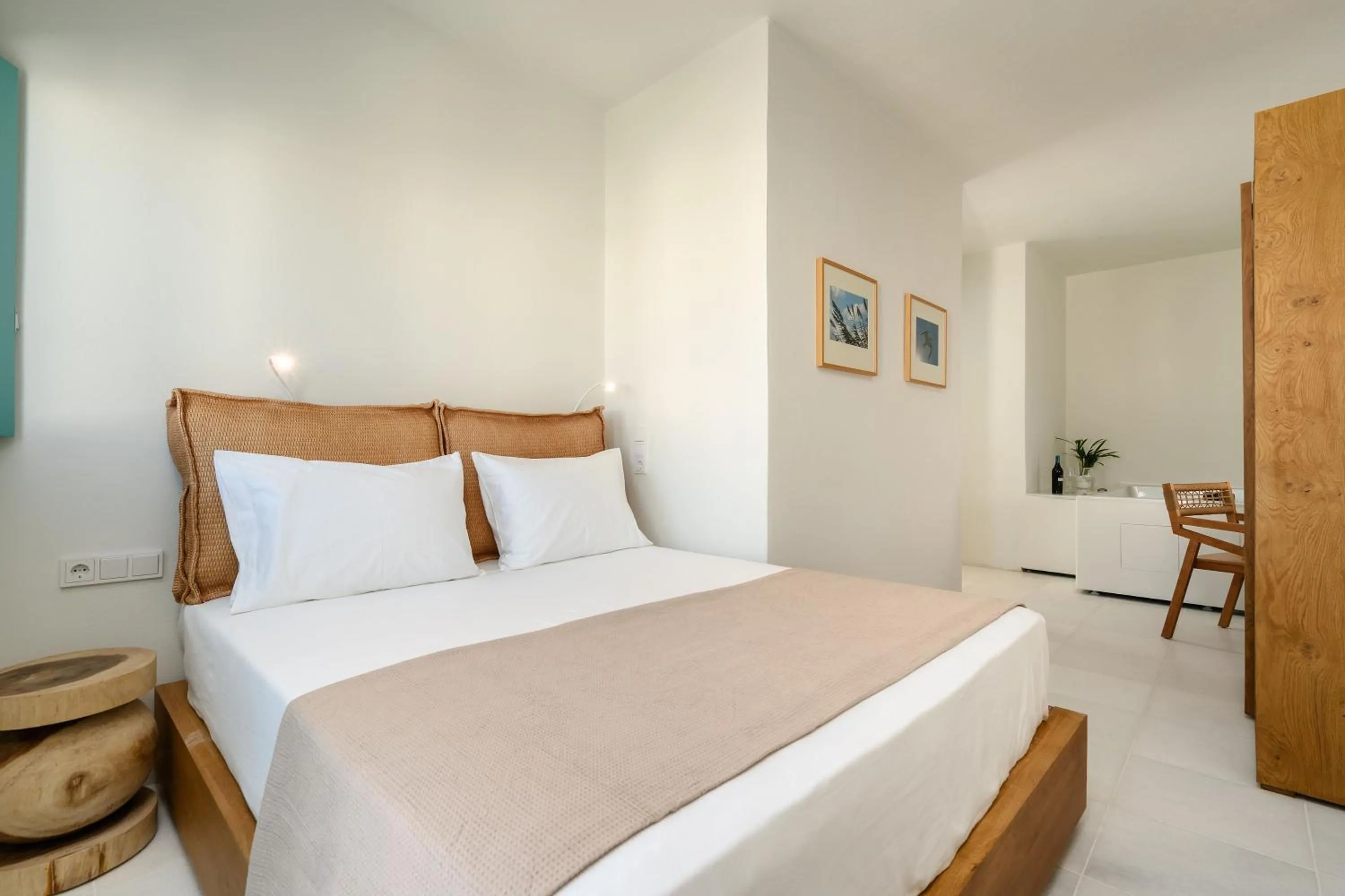 Bedroom, Bed in álas cycladic suites