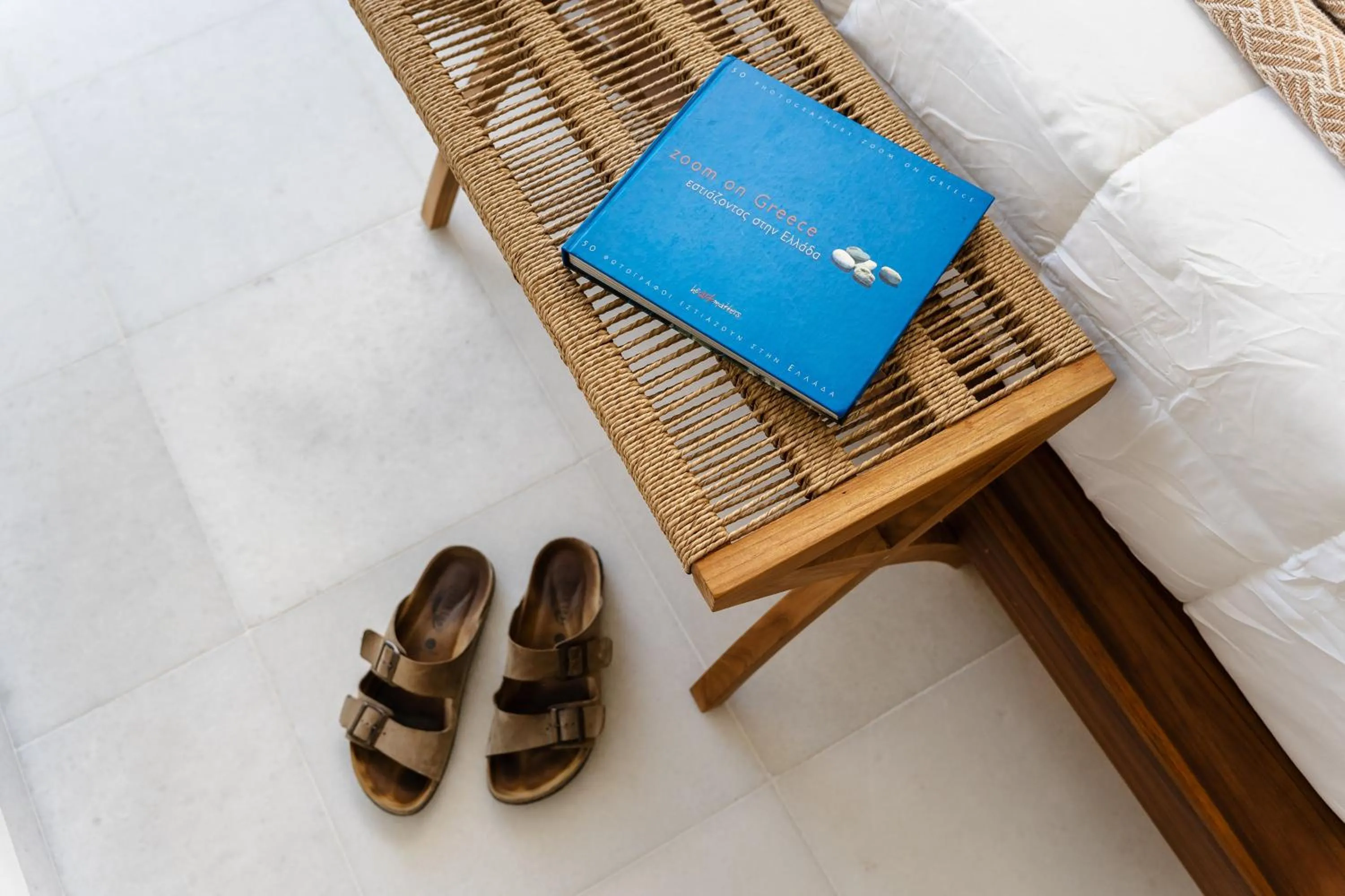 Photo of the whole room in álas cycladic suites