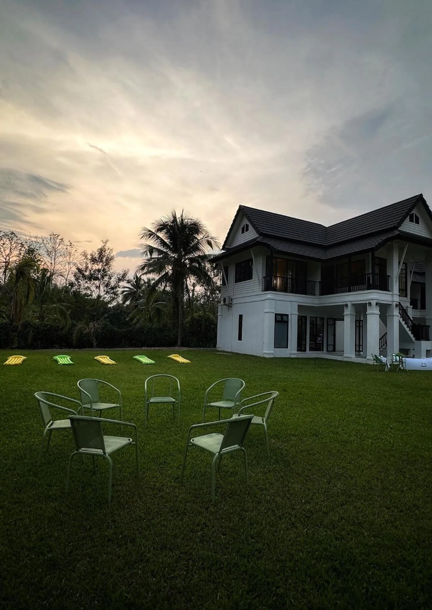 Waste Land Homestay & Resort Chiangmai