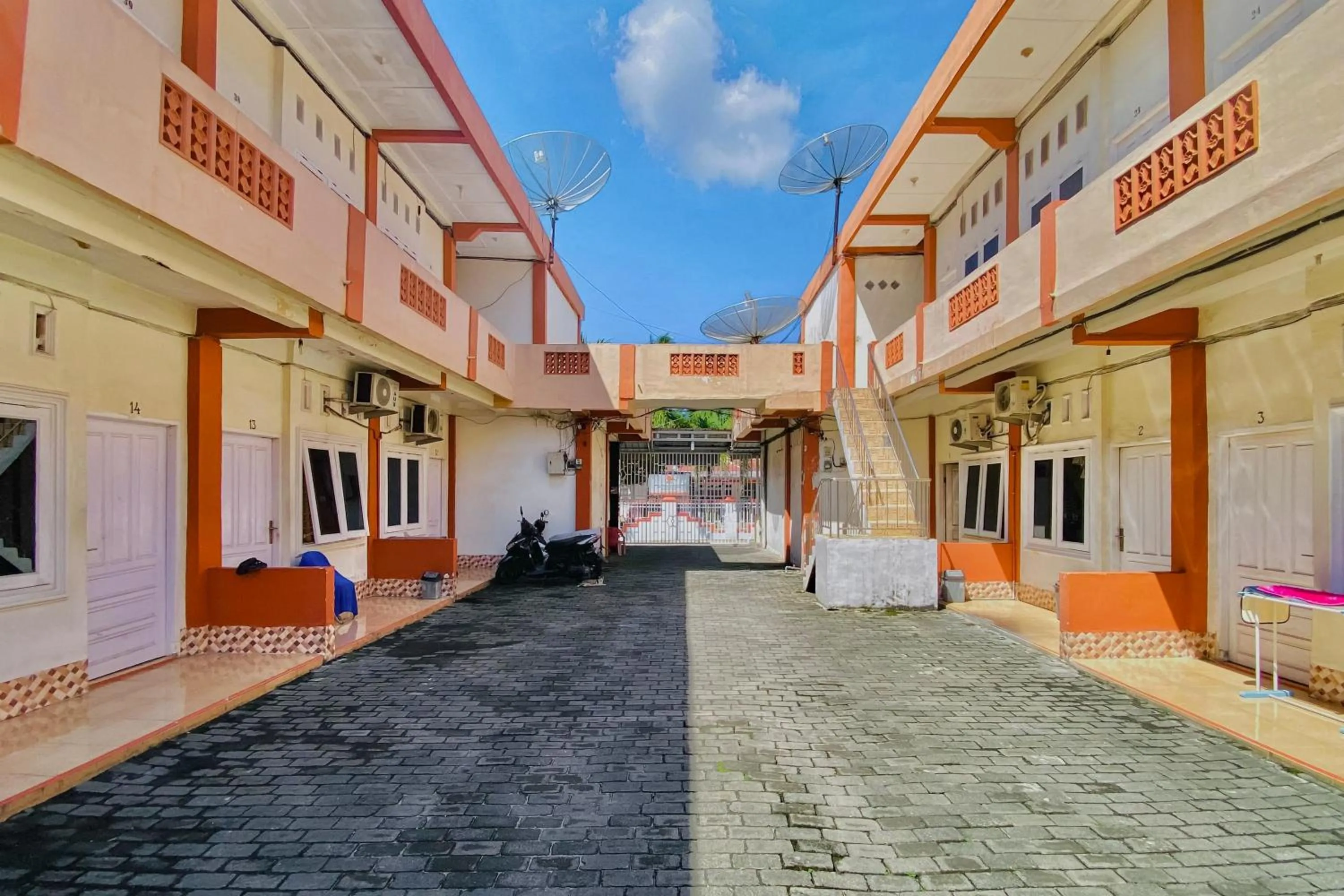Amira House Kisaran RedPartner