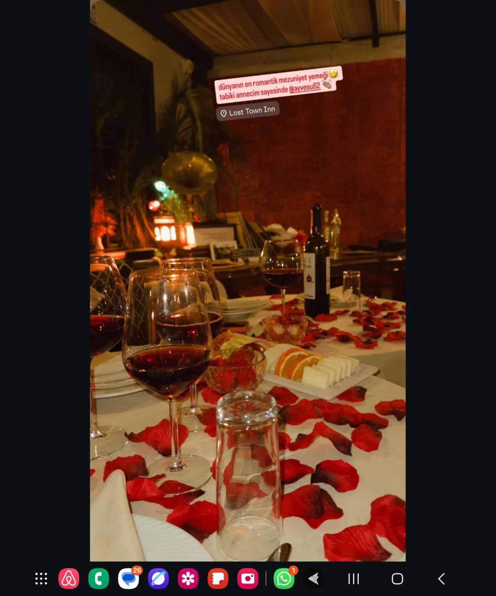 Food and drinks in Loost Town Inn Hotel