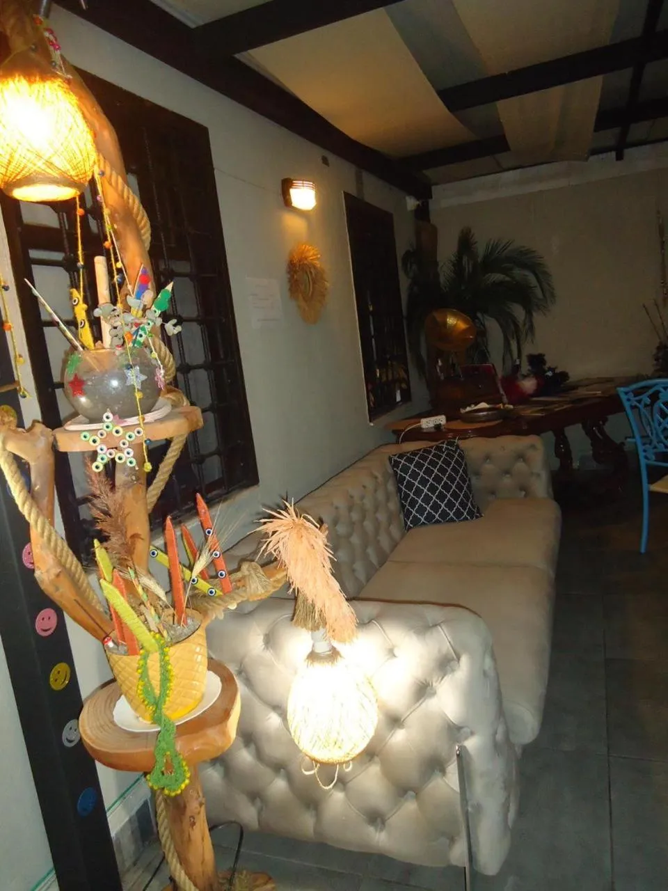 Living room in Loost Town Inn Hotel