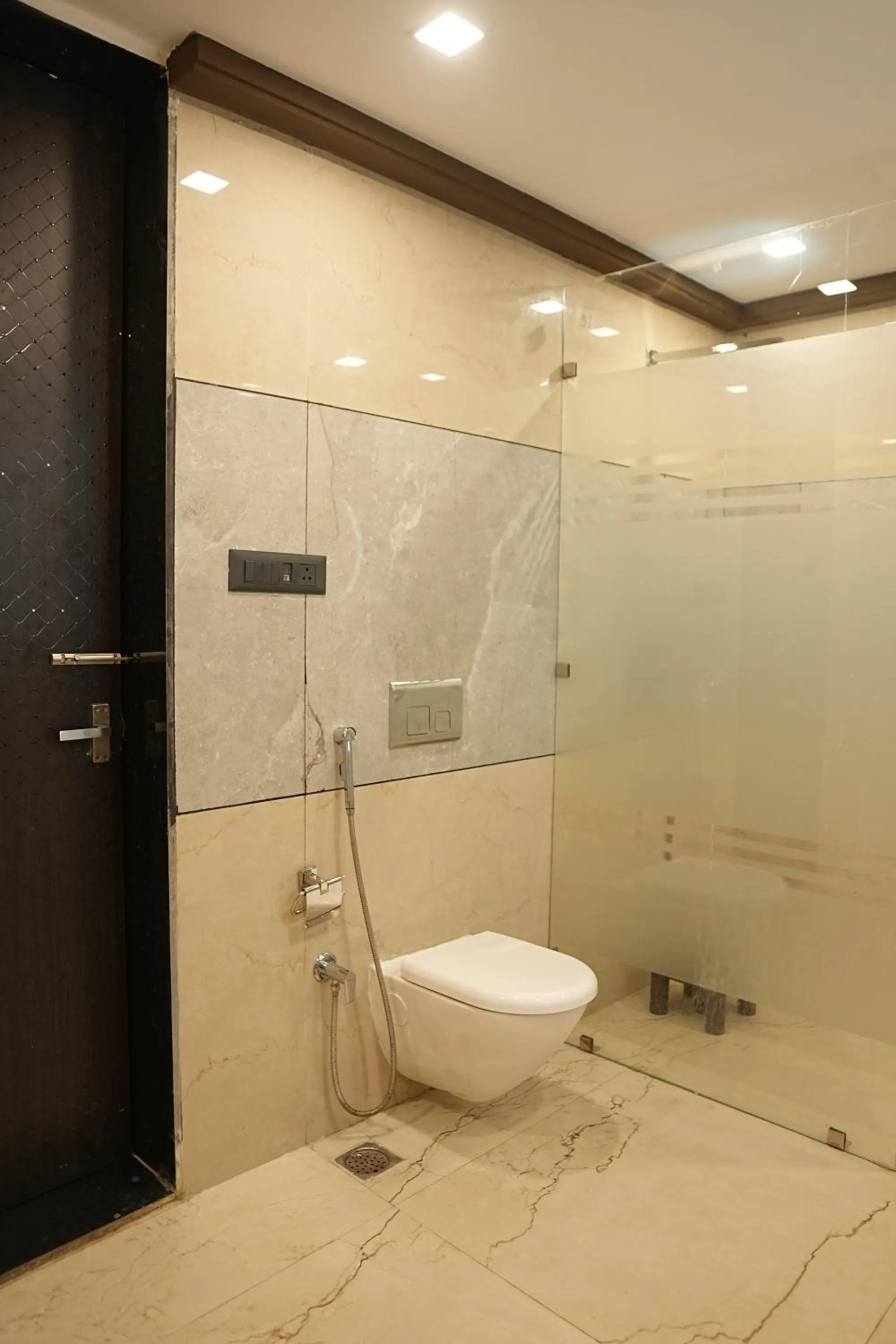 Shower in Clarks Collection Brahma's Resort