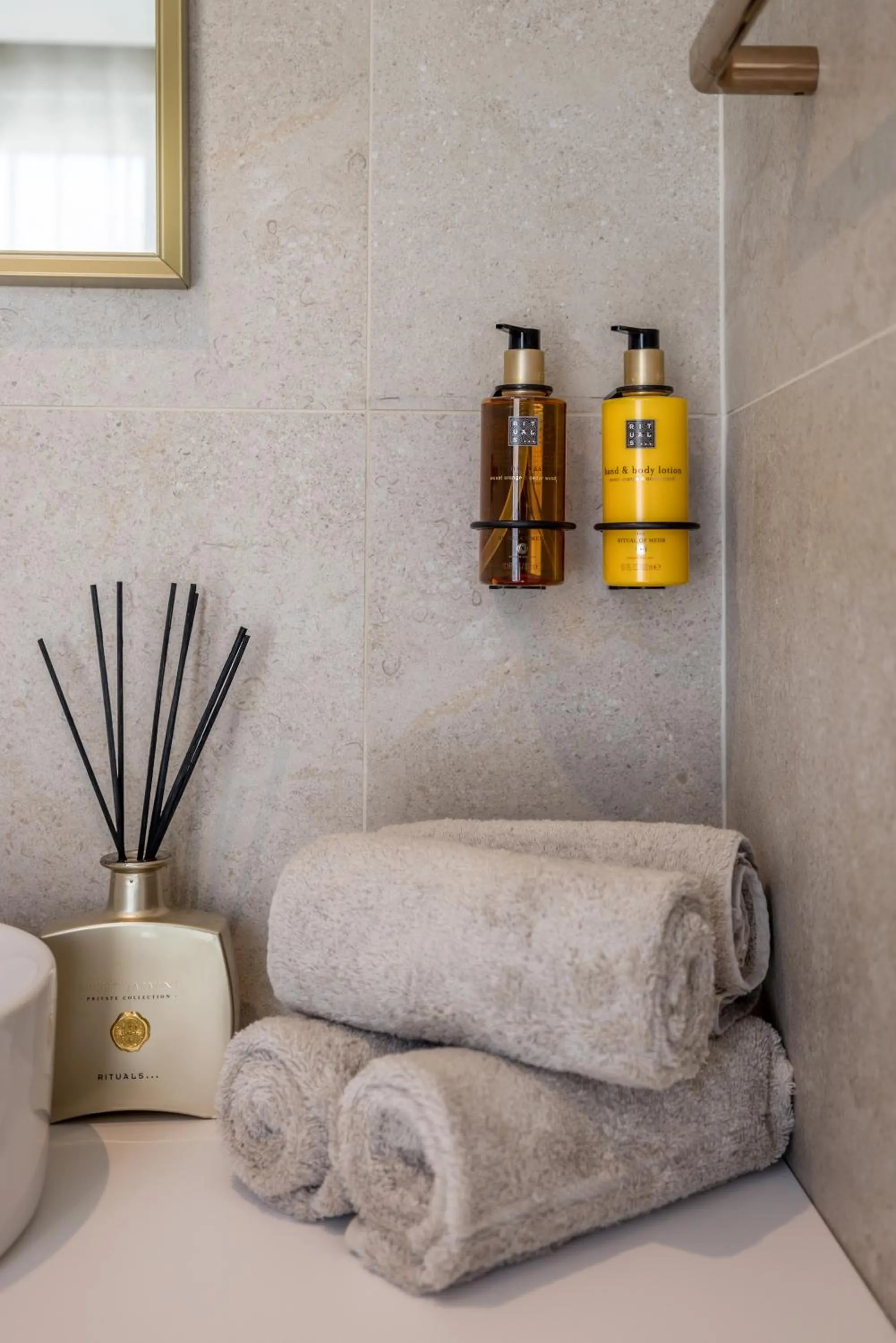 towels in Hotel Aria