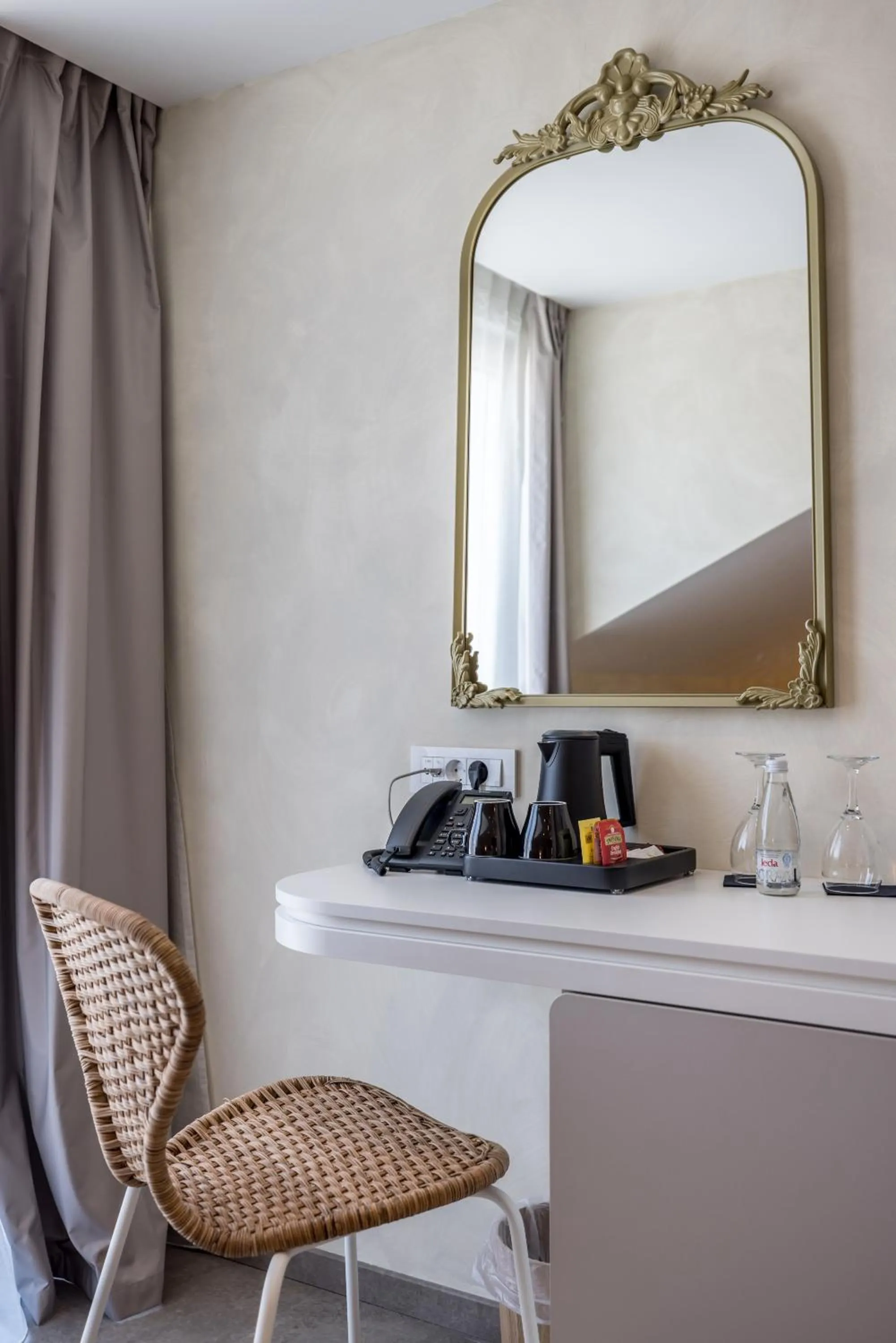 Seating area in Hotel Aria