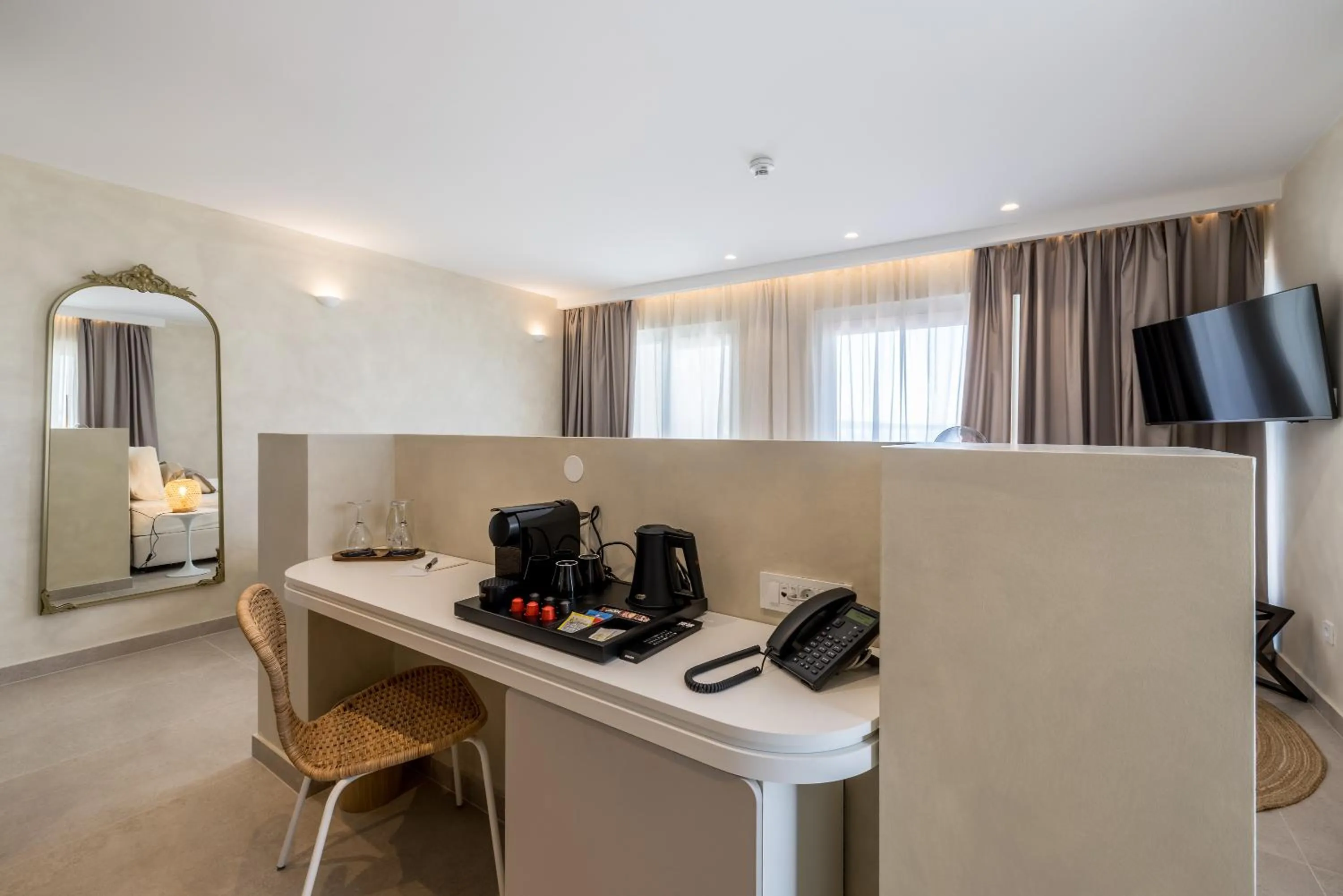 Coffee/tea facilities in Hotel Aria