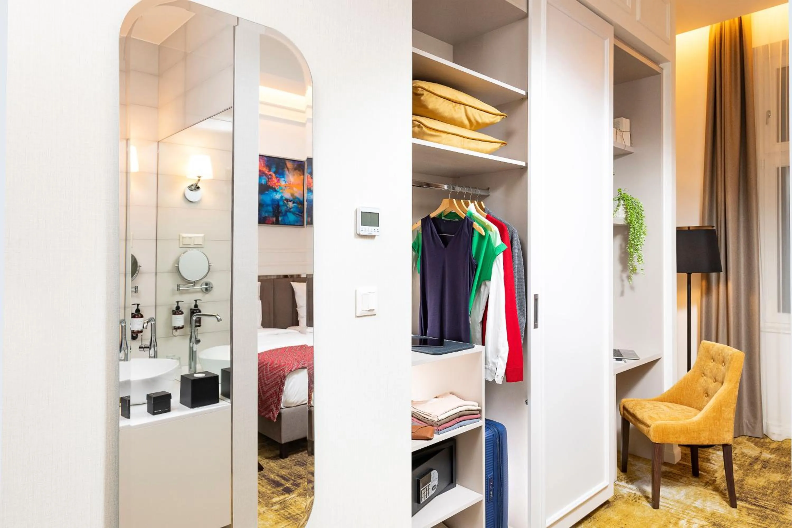 Bed in Three Corners Avenue Hotel