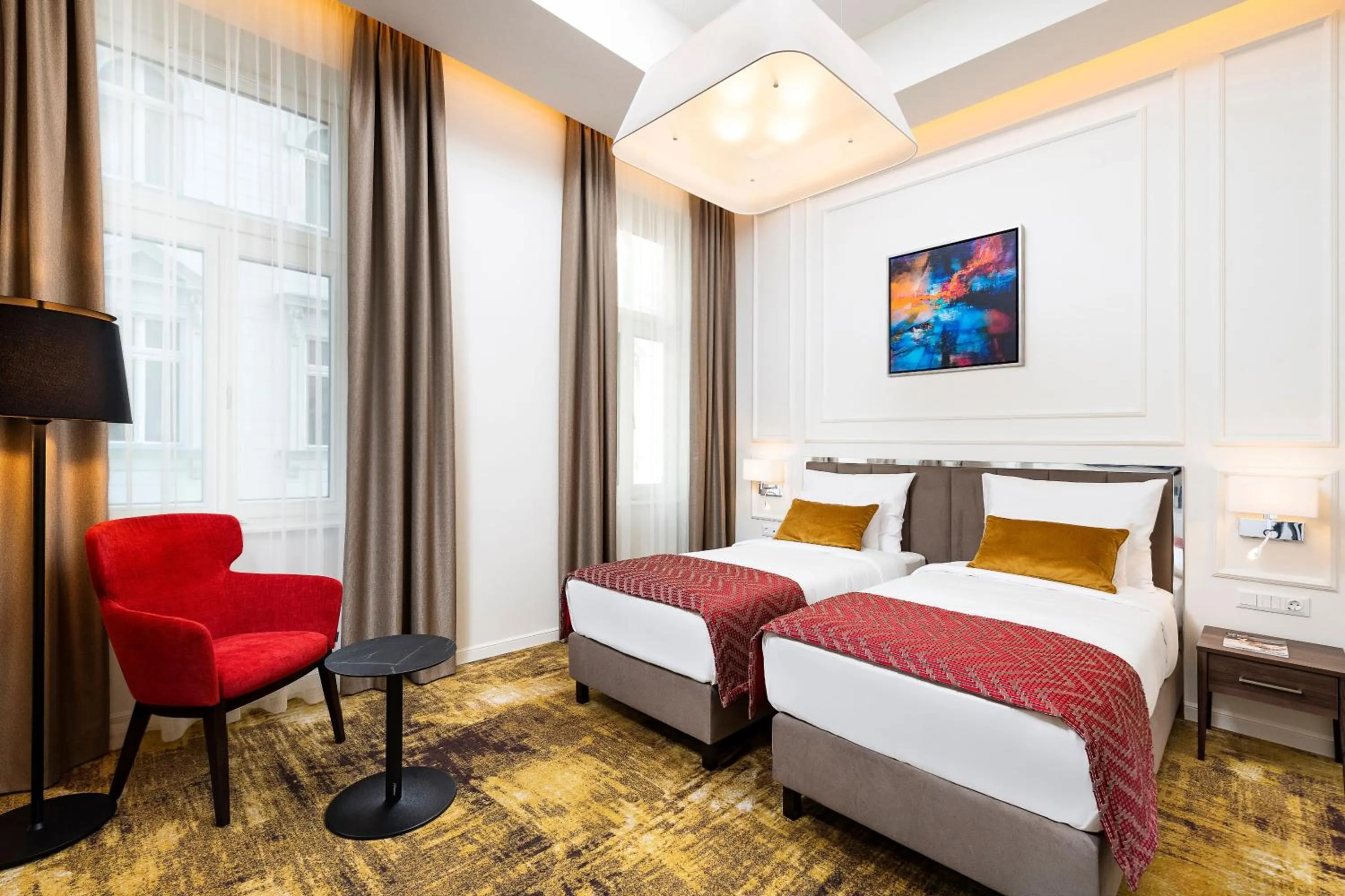 Bed in Three Corners Avenue Hotel