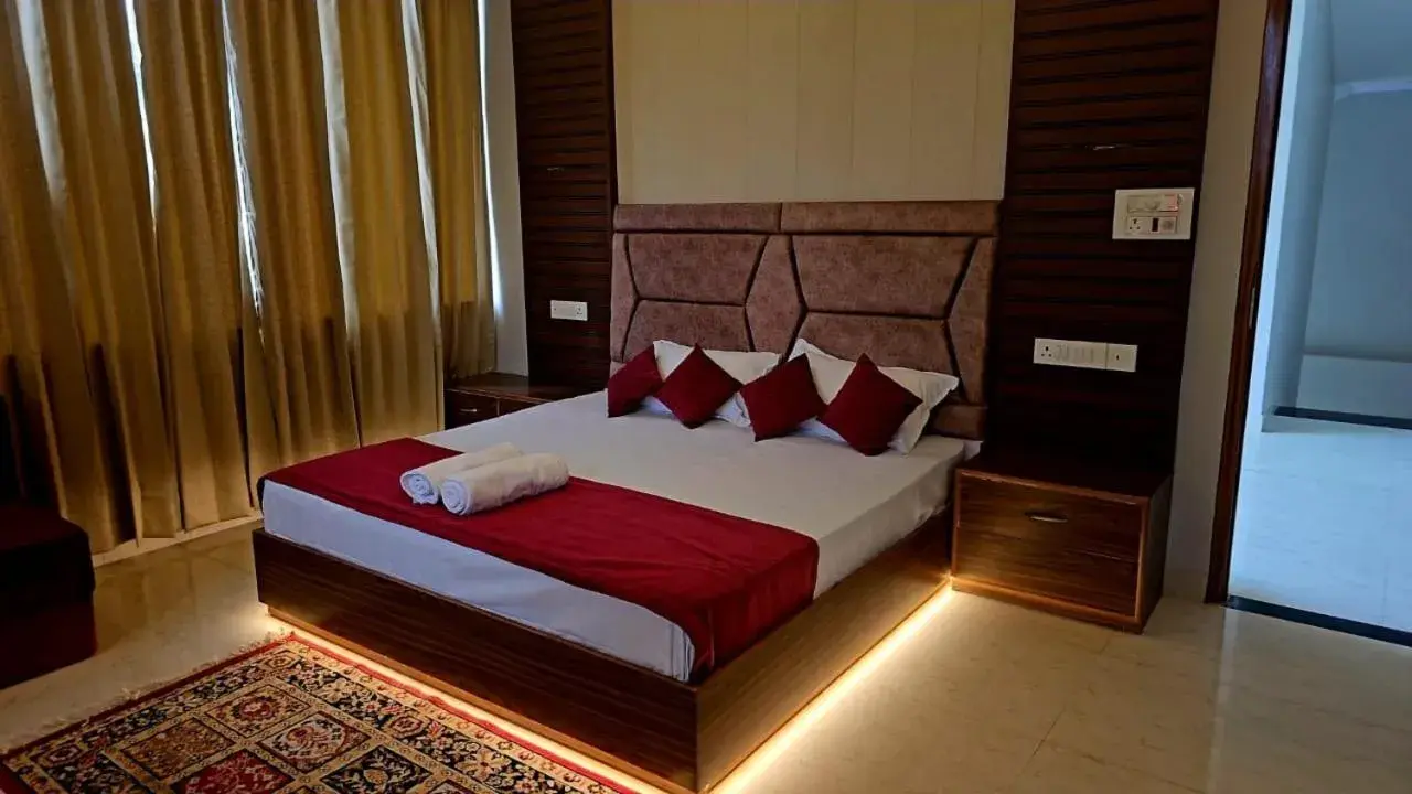 R Narayan pleasant Inn hotel R Narayan pleasant Inn hotel