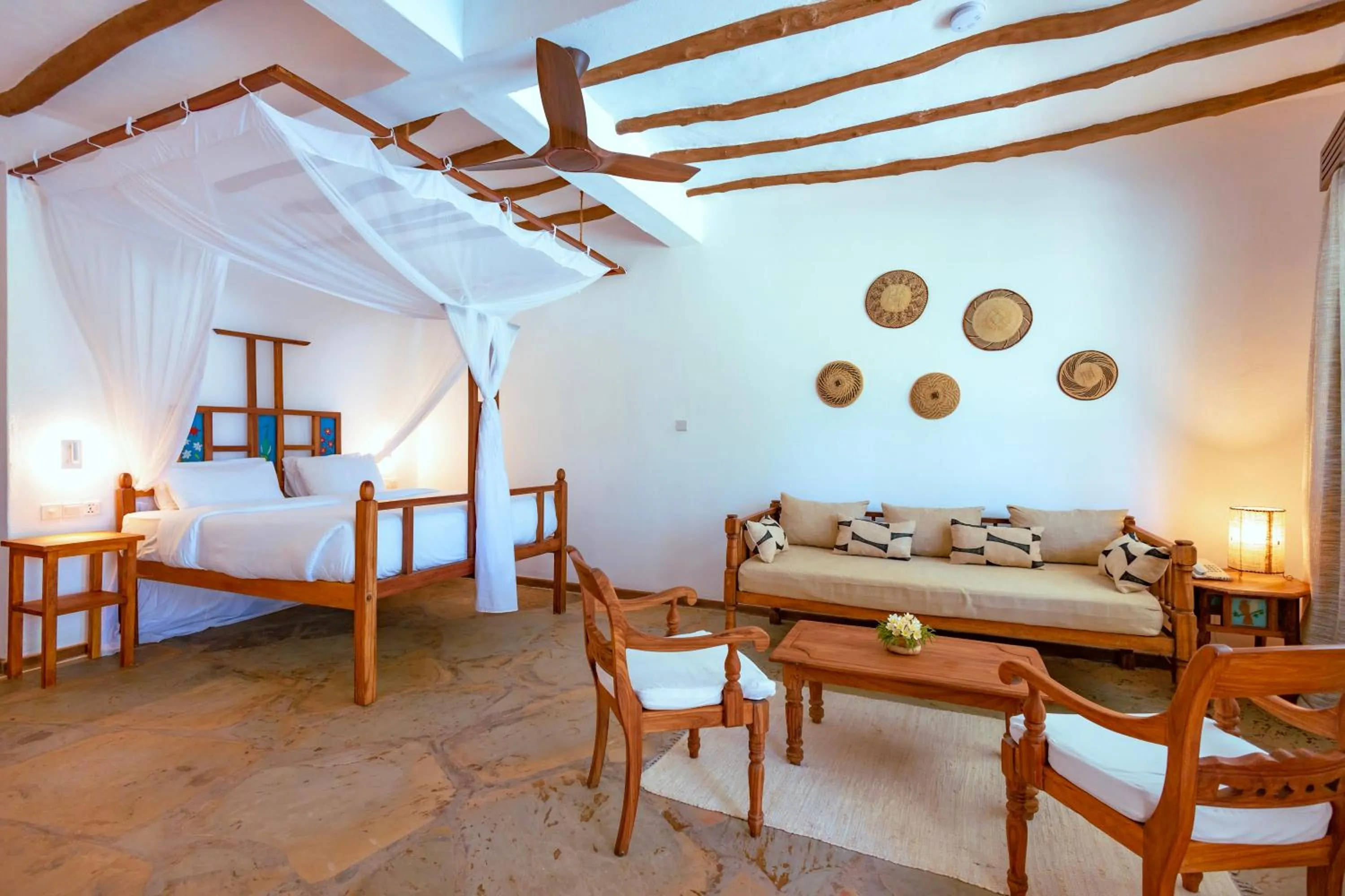 Bed in Diamonds Malindi