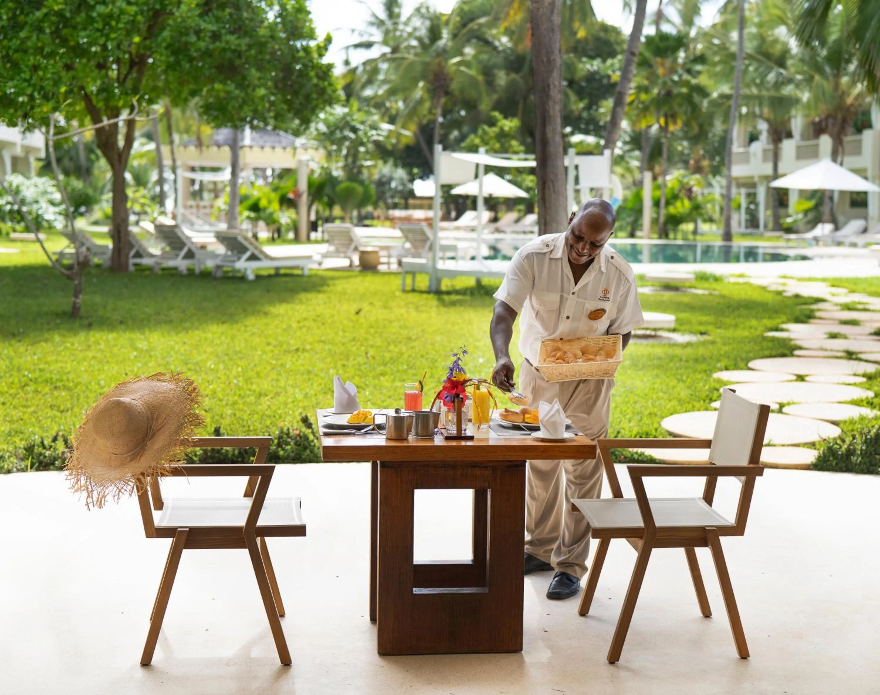 Staff in Diamonds Malindi