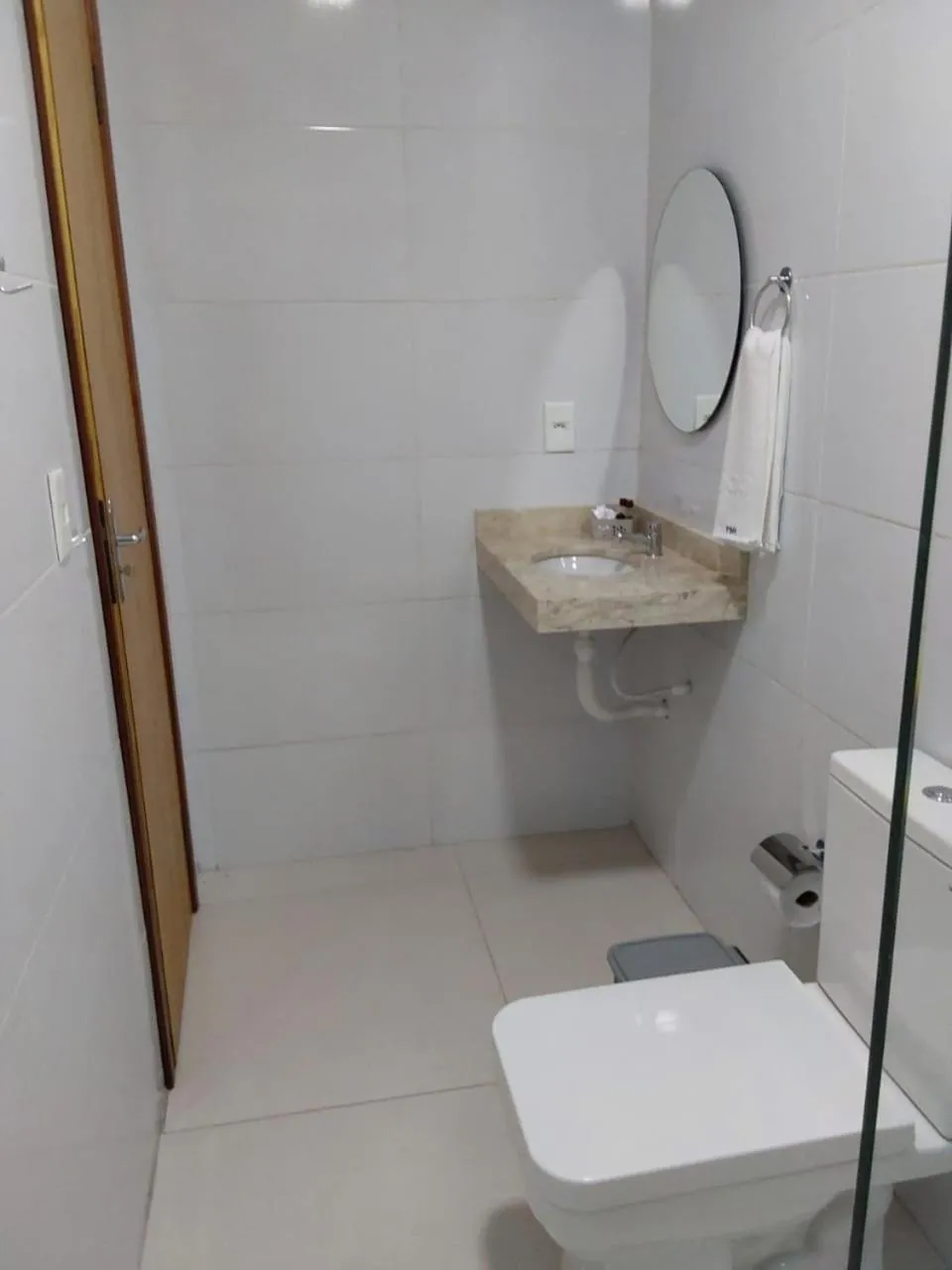 Bathroom in PARALELO 9s HOTEL
