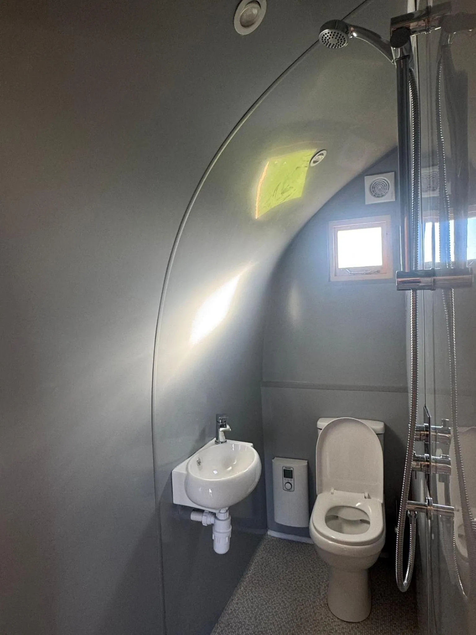 Bathroom in Rodway Hill Golf & Eco Pod Hotel