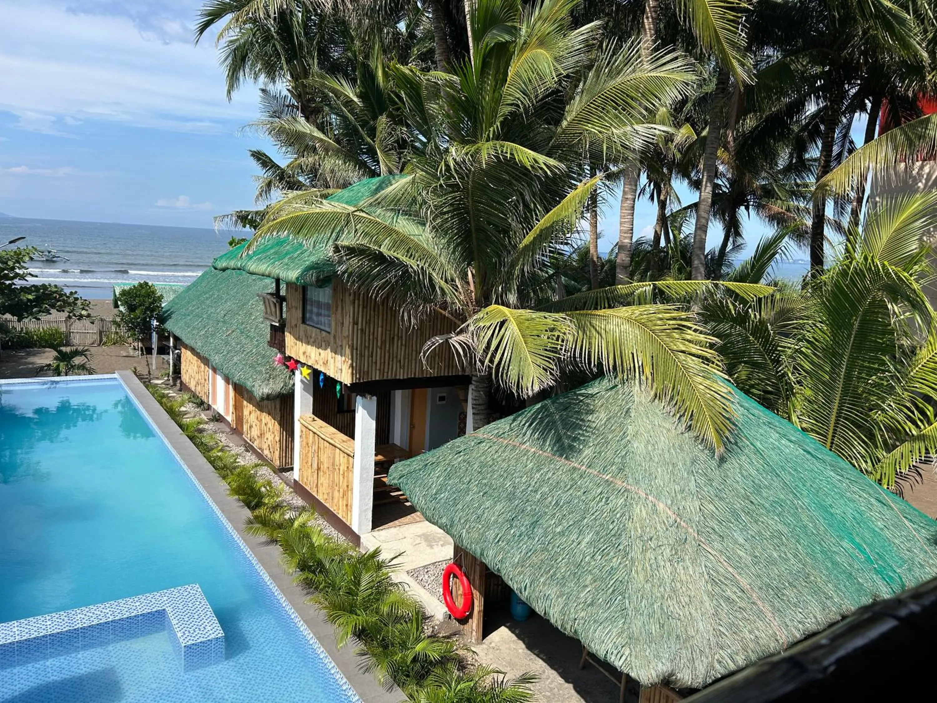Oktowaves hotel