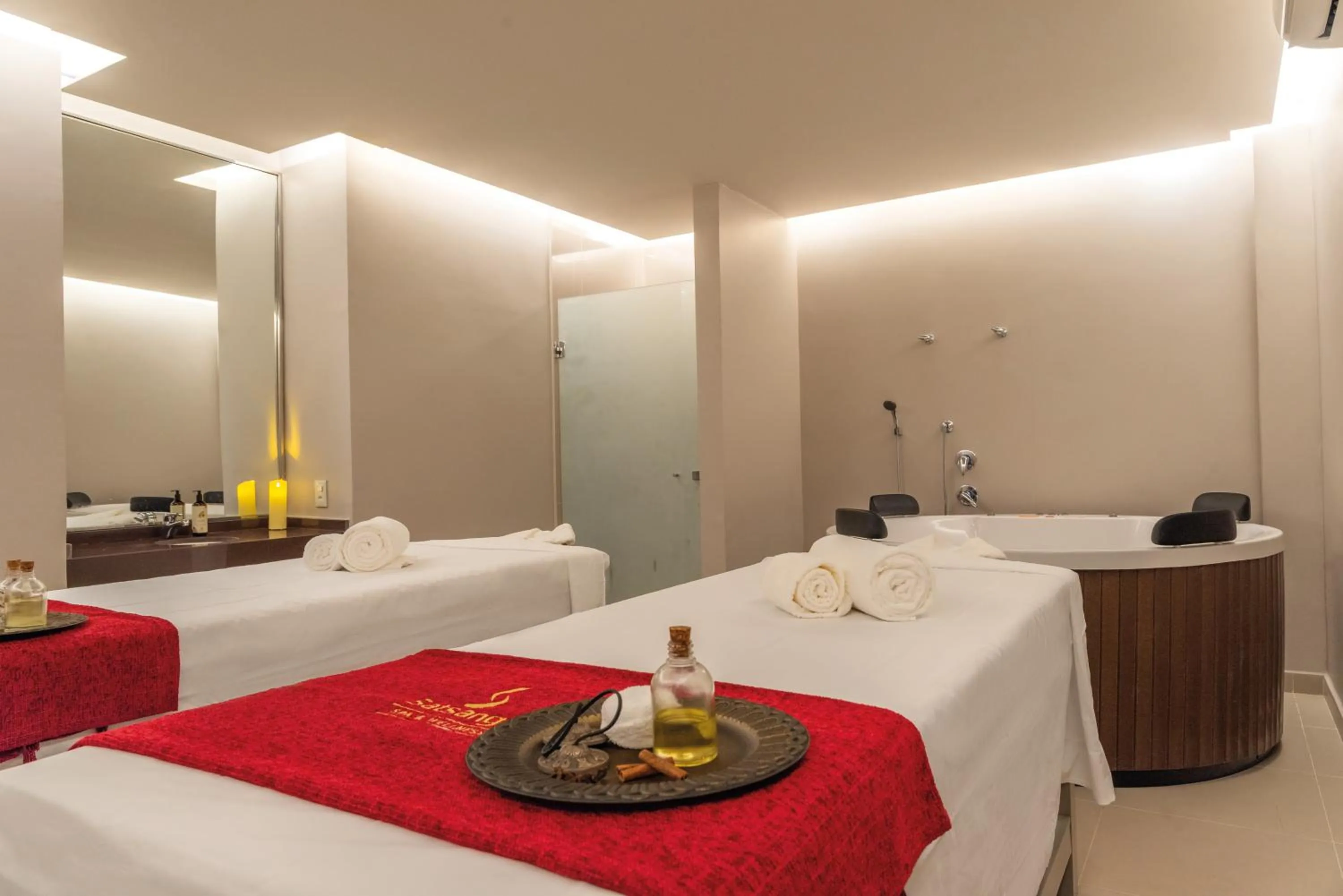 Spa and wellness centre/facilities, Bed in Vila Galé Collection Sunset Cumbuco