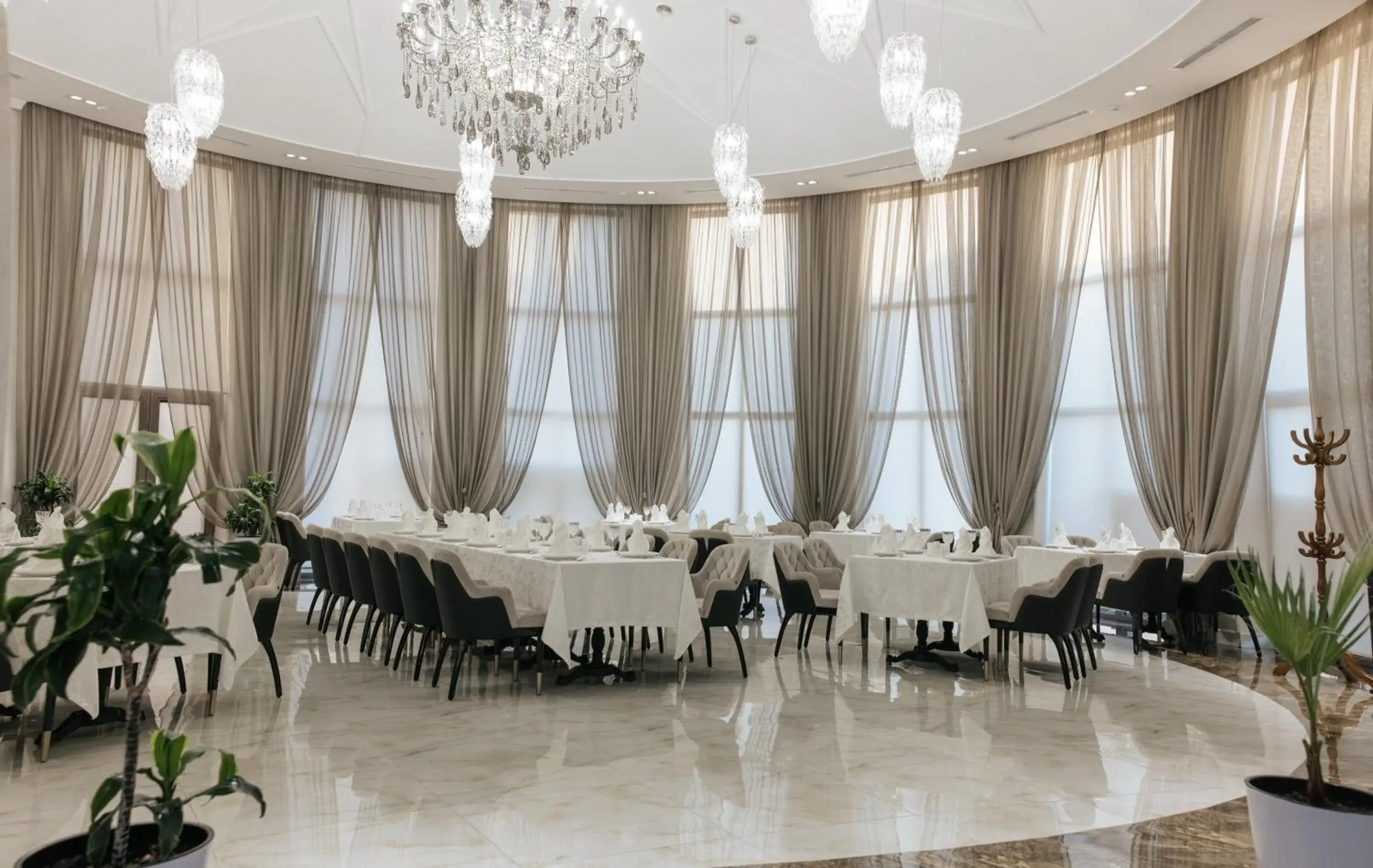 Restaurant/places to eat in Ametist Hotel Complex Restaurant/places to eat in Ametist Hotel Complex