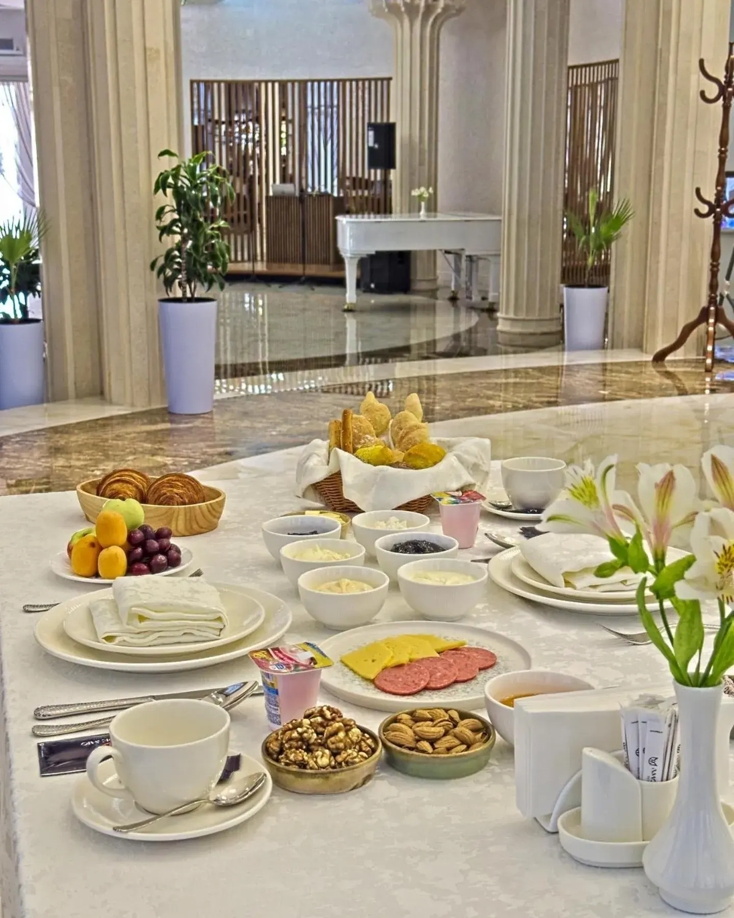 Restaurant/places to eat in Ametist Hotel Complex Restaurant/places to eat in Ametist Hotel Complex