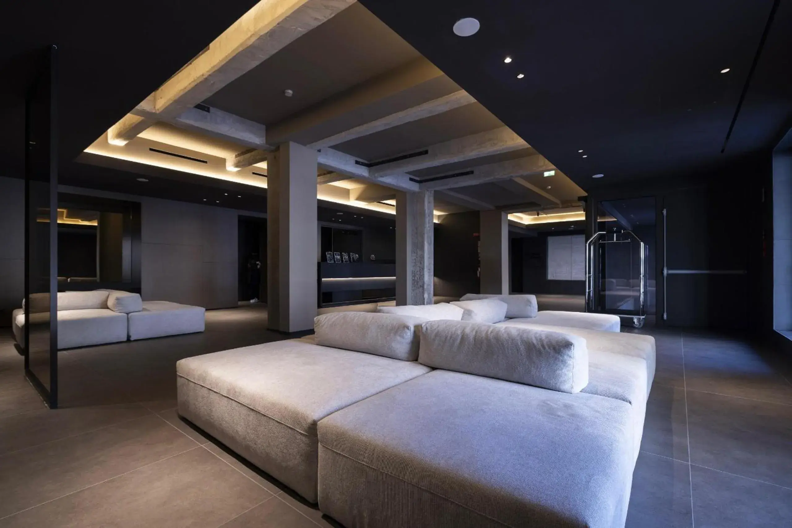 Lobby or reception in Joy 124 Hotel Milano Lobby or reception in Joy 124 Hotel Milano