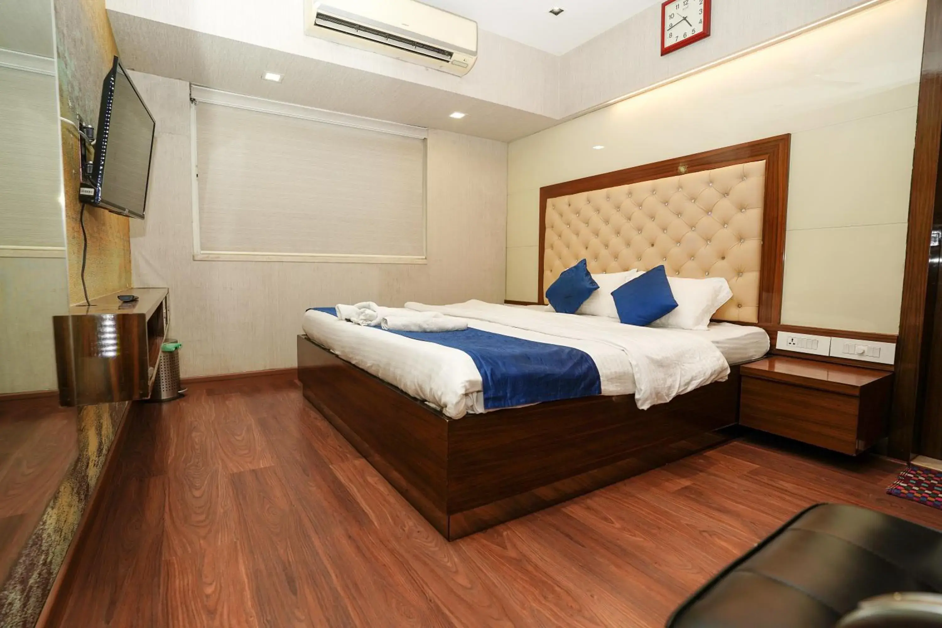 Zenith Homes - Powai Suites Zenith Homes - Powai Suites