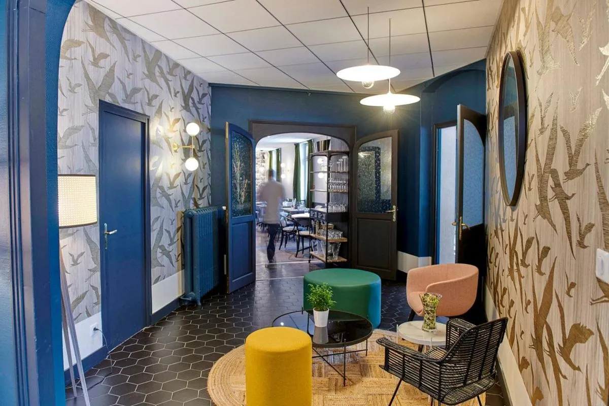 Lobby or reception in Hôtel de France - Beaune