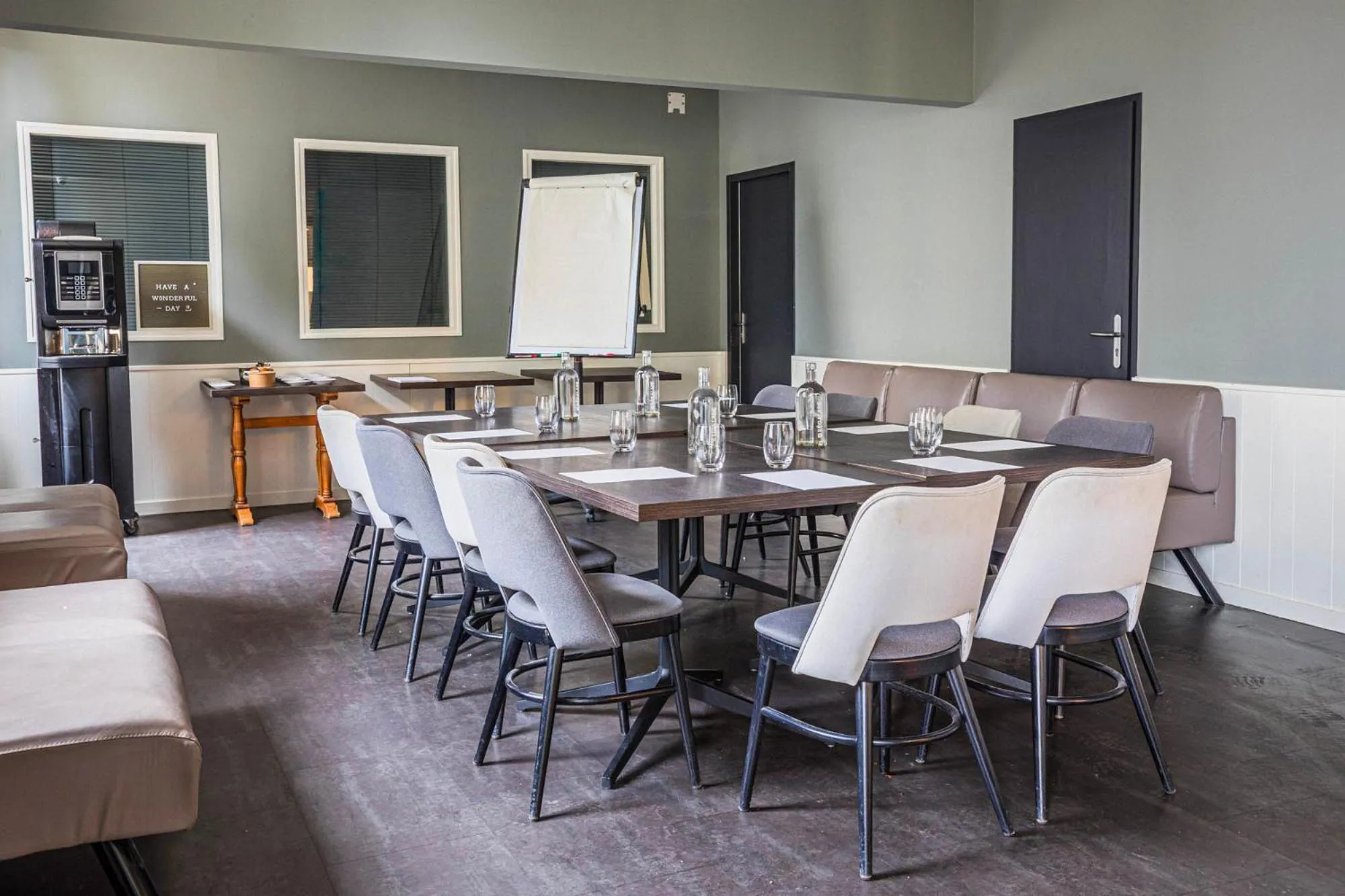 Meeting/conference room in Hôtel de France - Beaune