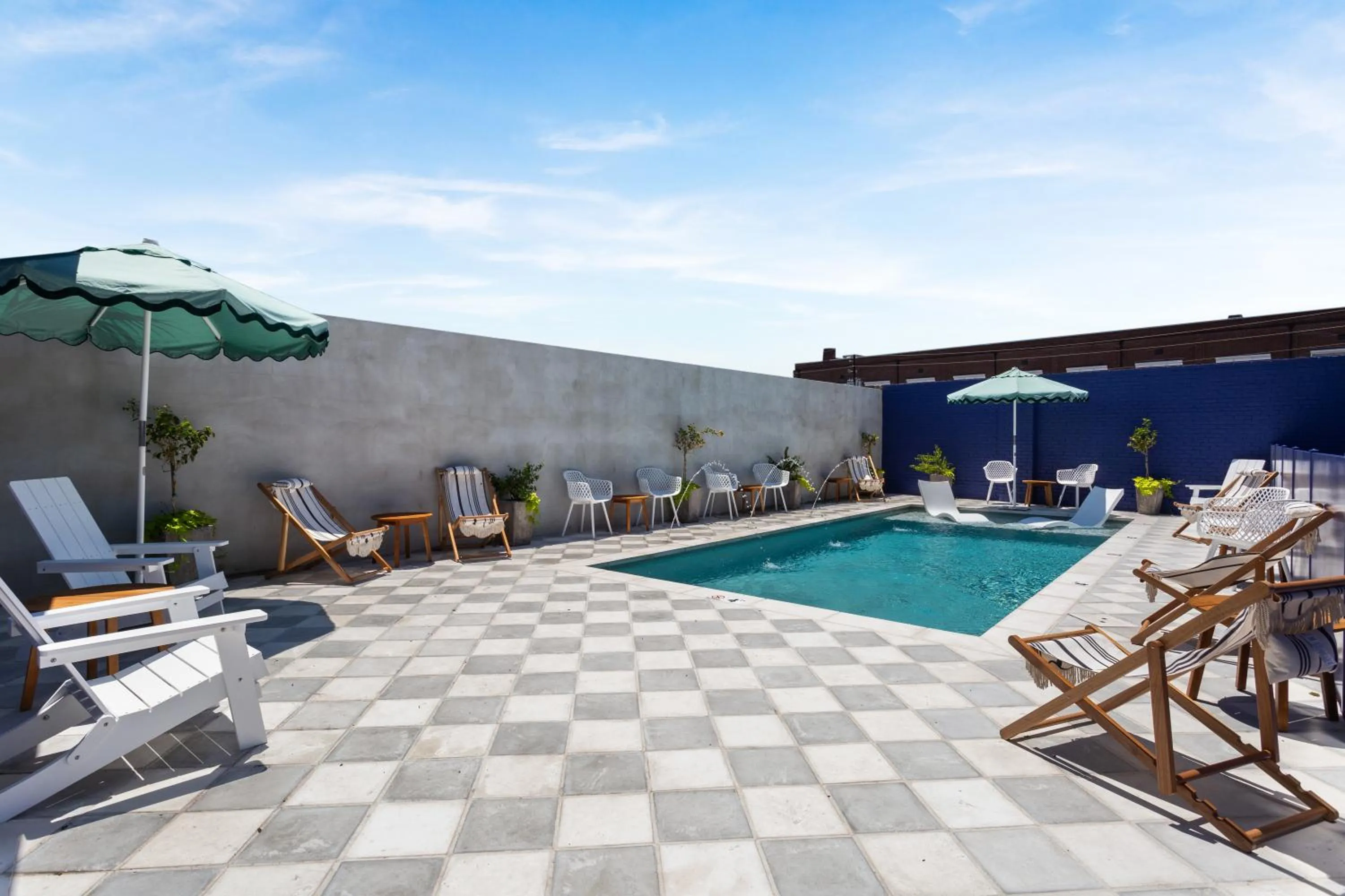 Swimming pool in The Iris Motel