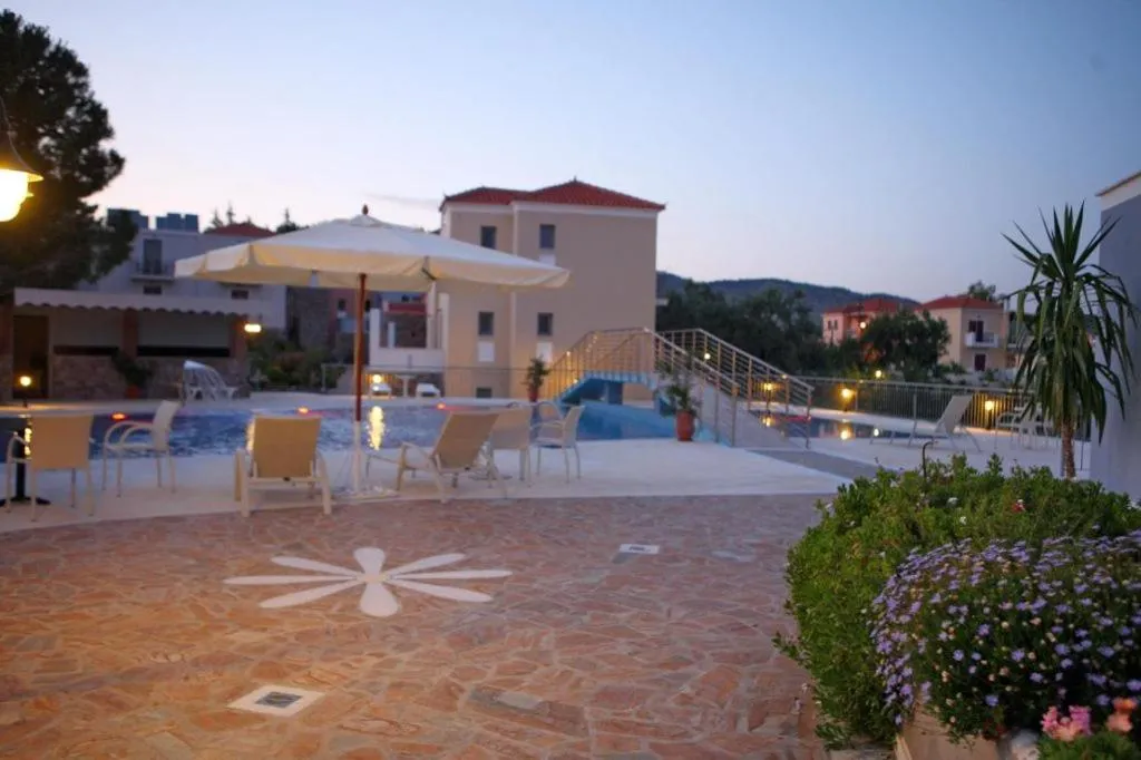 Theofilos Superior Hotel
