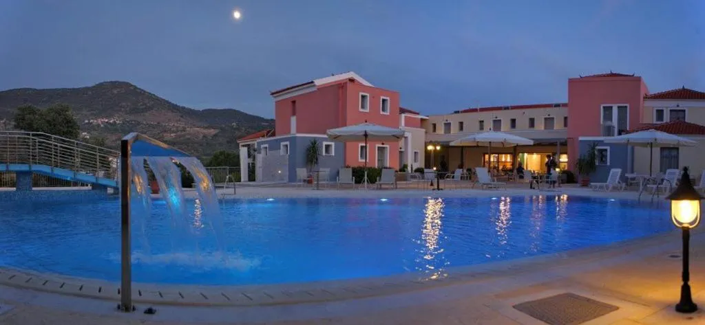 Theofilos Superior Hotel
