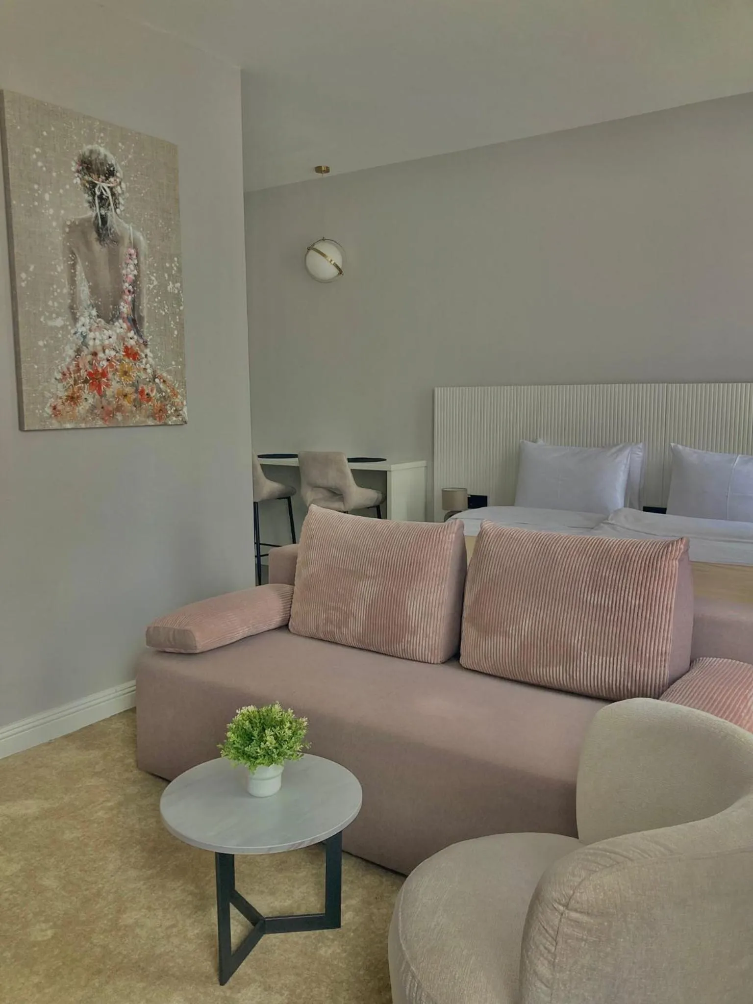 Move In Apartments - ApartHotel Belgrade