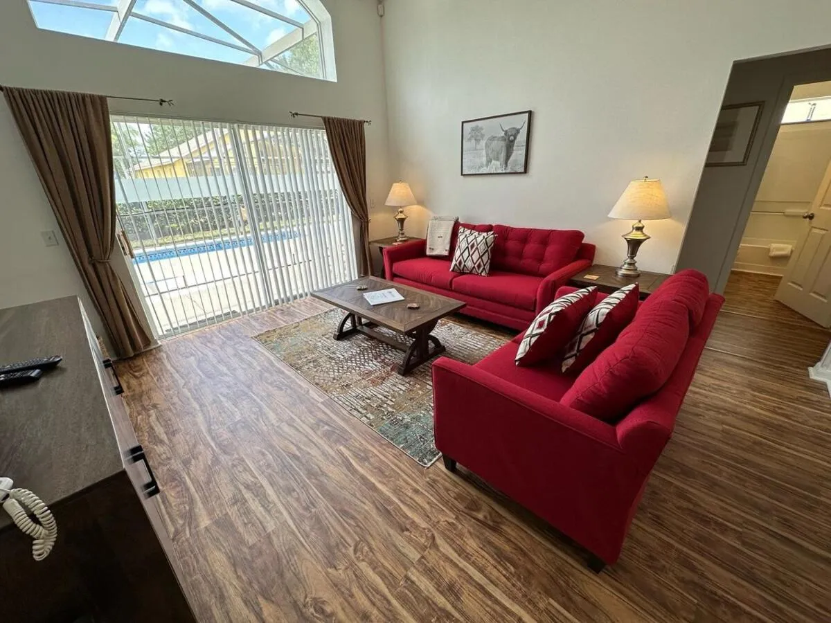 Beautiful Villa Near Disney Private Pool
