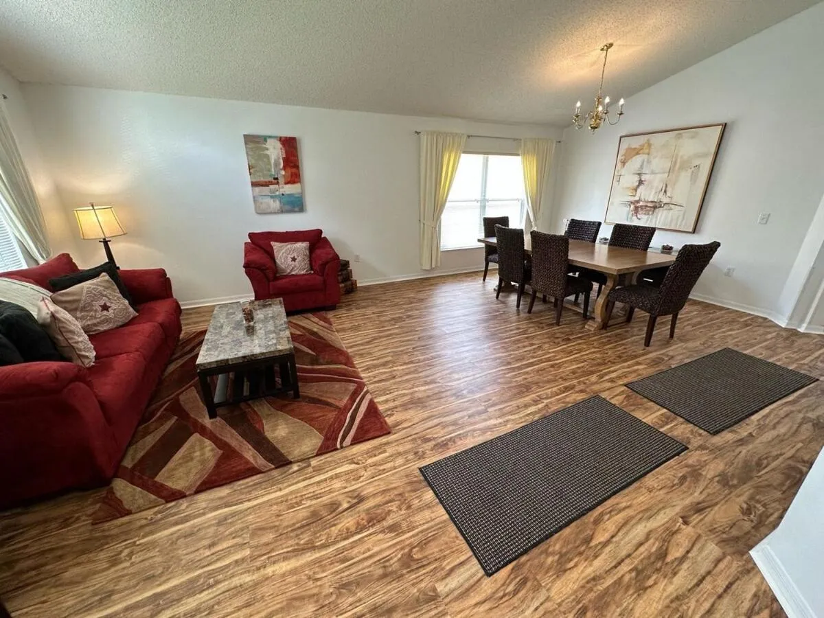 Beautiful Villa Near Disney Private Pool