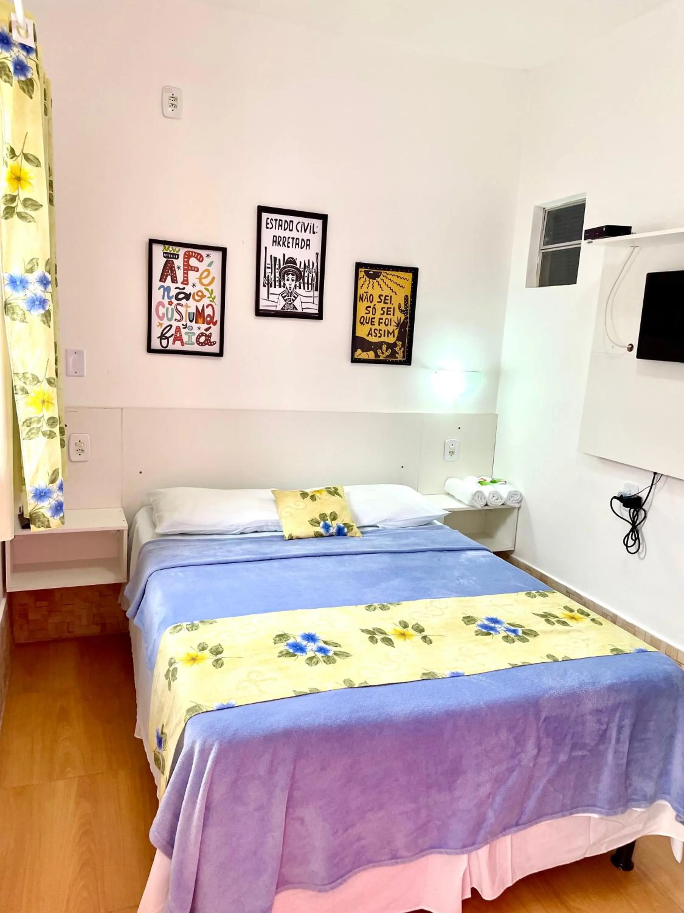Bed in Bonita