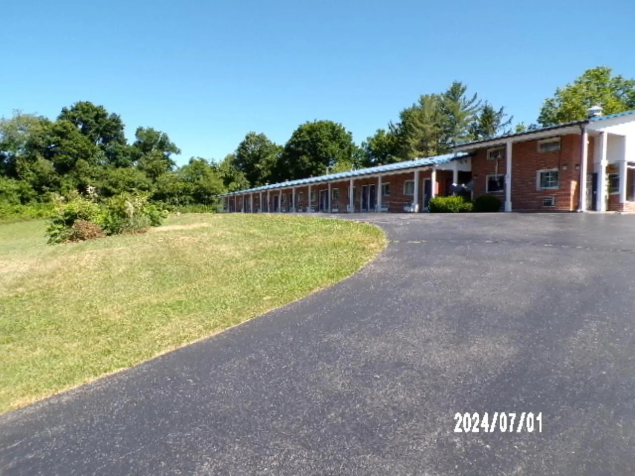 Property building in Relax Inn