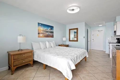 Ocean View Hotel Room with Balcony- King Bed #23