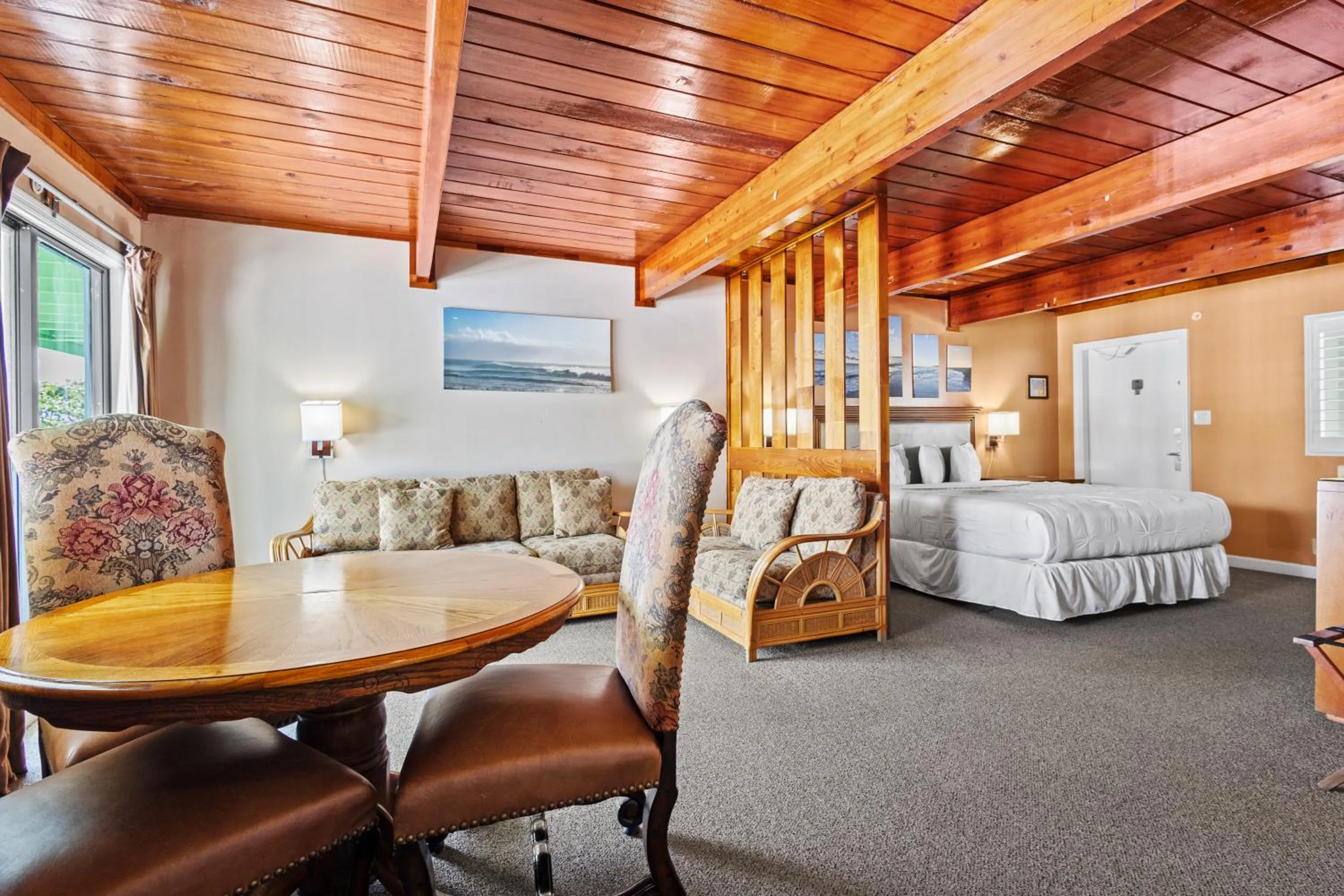Fort Pierce Oceanfront Inn- Suite- King Bed #6
