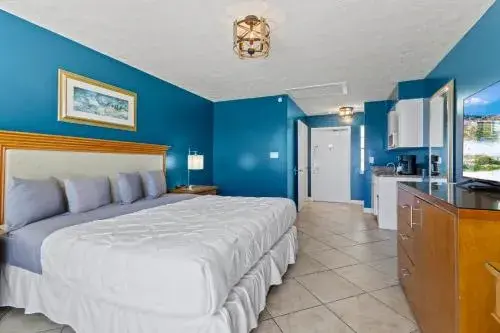 Ocean View Hotel Room with Balcony- King Bed #21 Ocean View Hotel Room with Balcony- King Bed #21