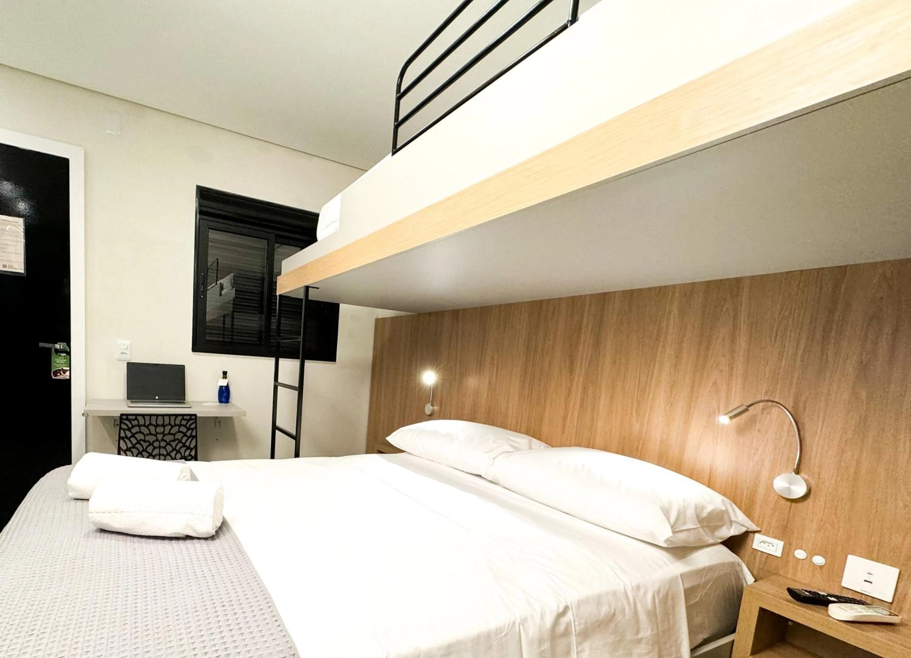 Bed in Hotel São José