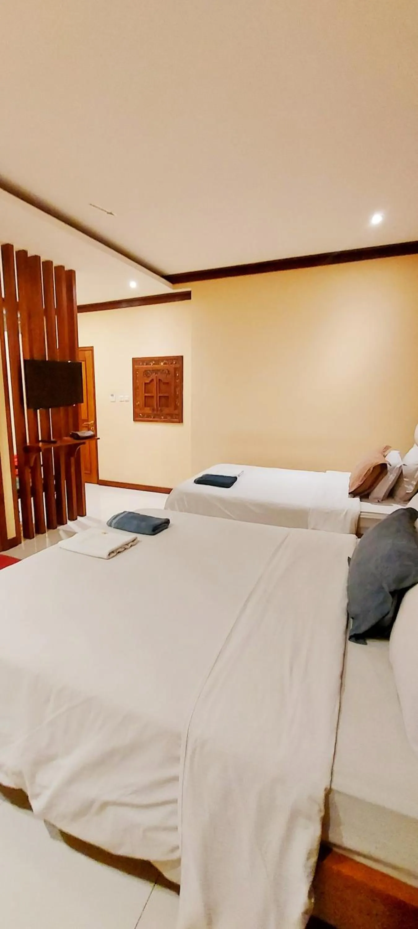Bed in De Solo Boutique Hotel