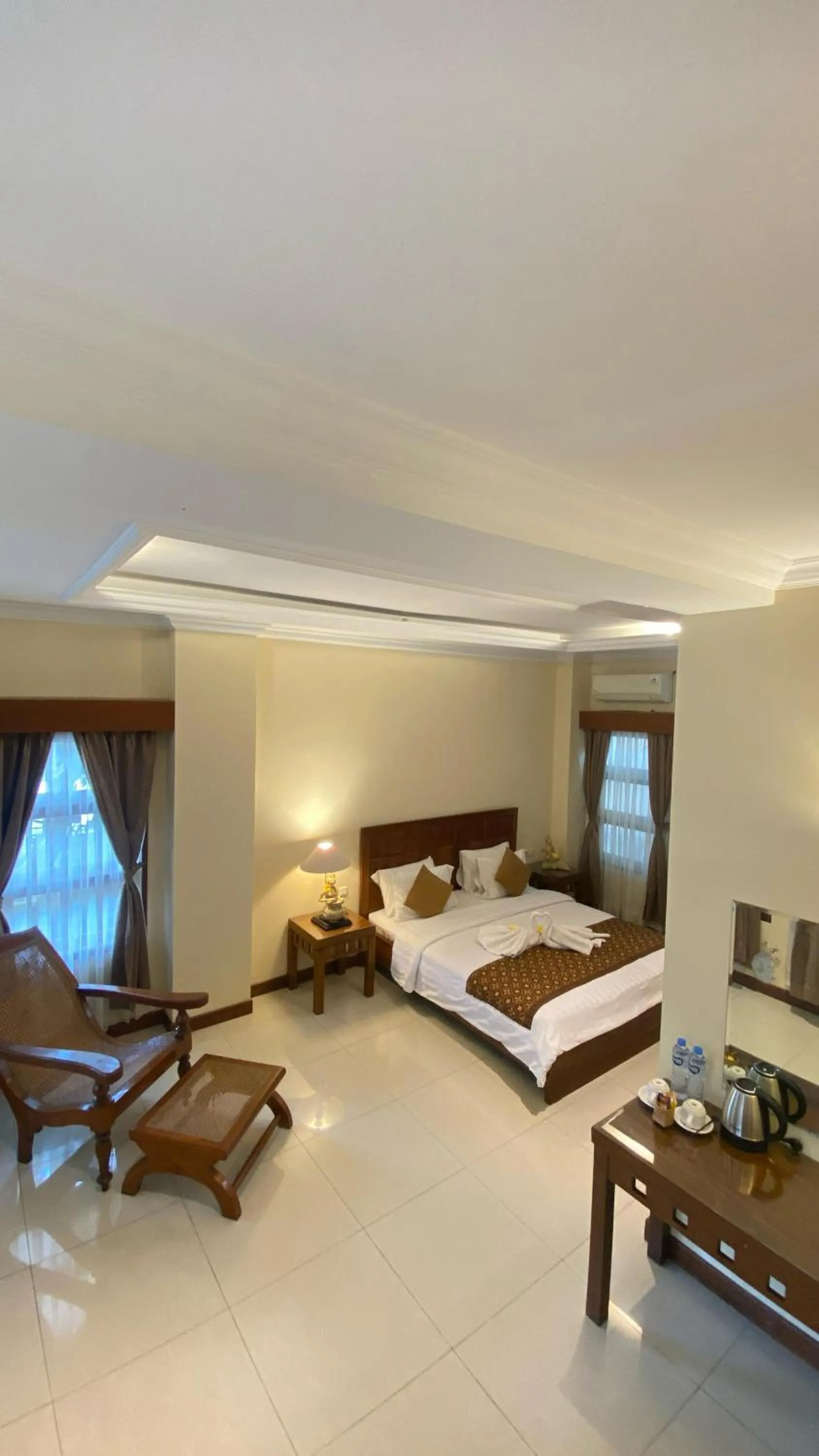 Bed in De Solo Boutique Hotel