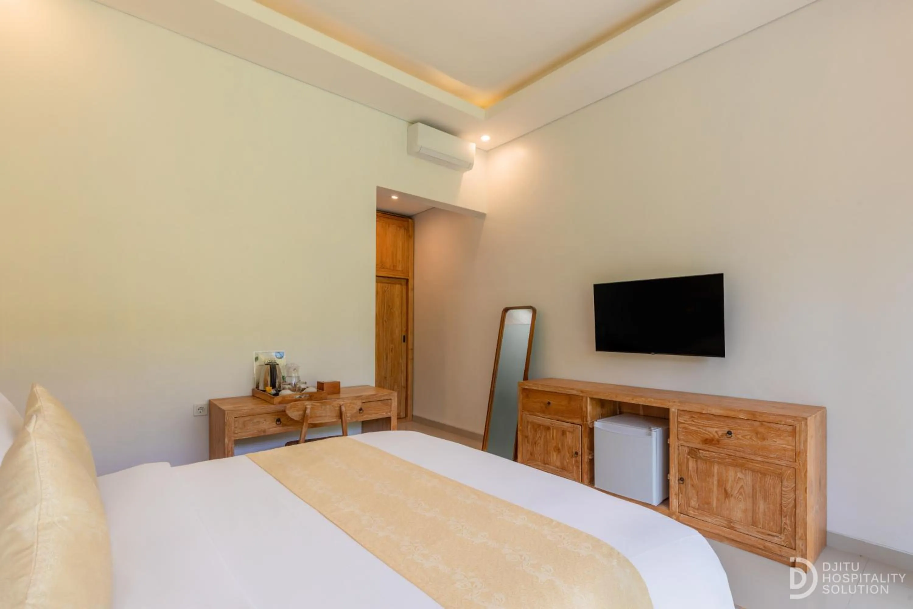 TV and multimedia, Bed in Bali Made Escape