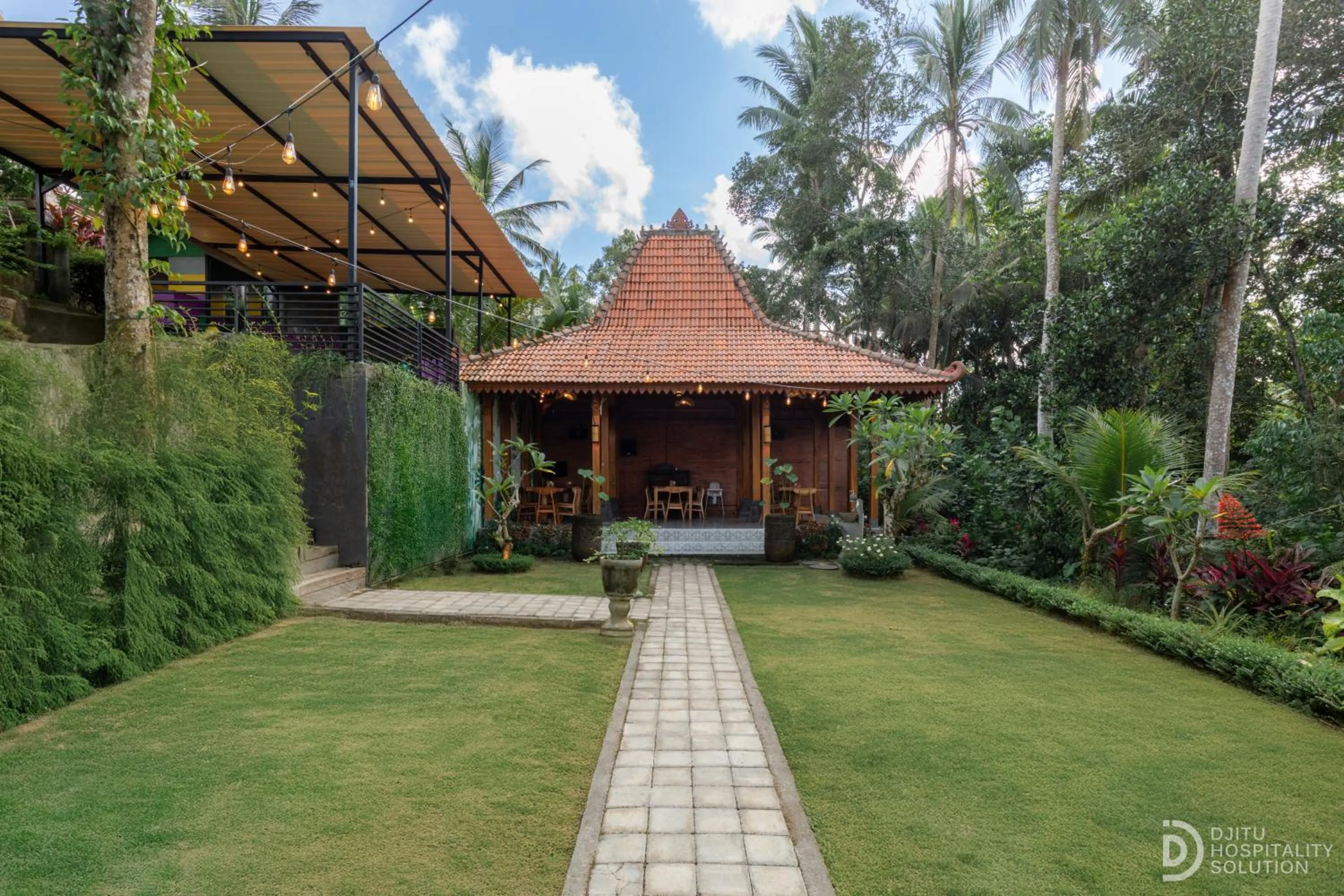 Restaurant/places to eat in Bali Made Escape