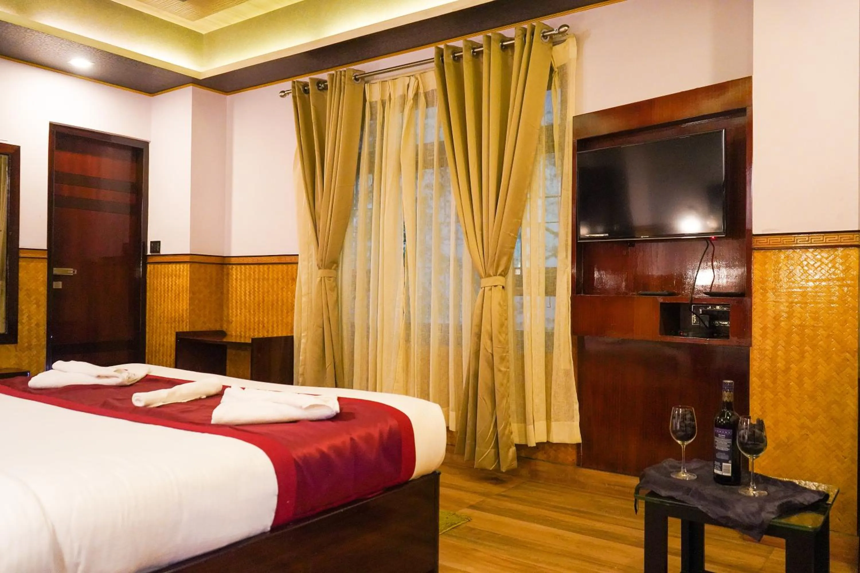 Bed in Hotel Tarcon