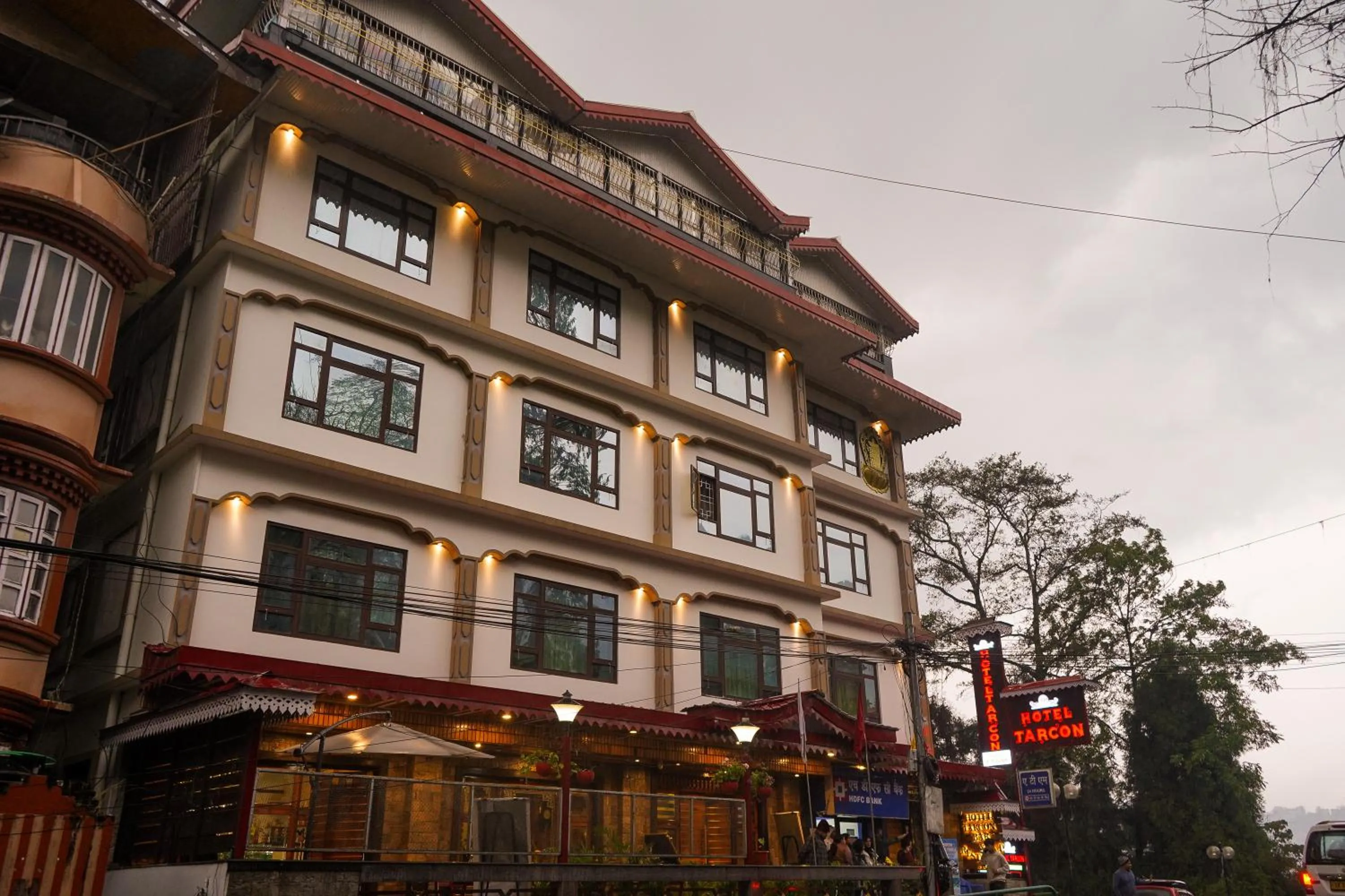 Hotel Tarcon