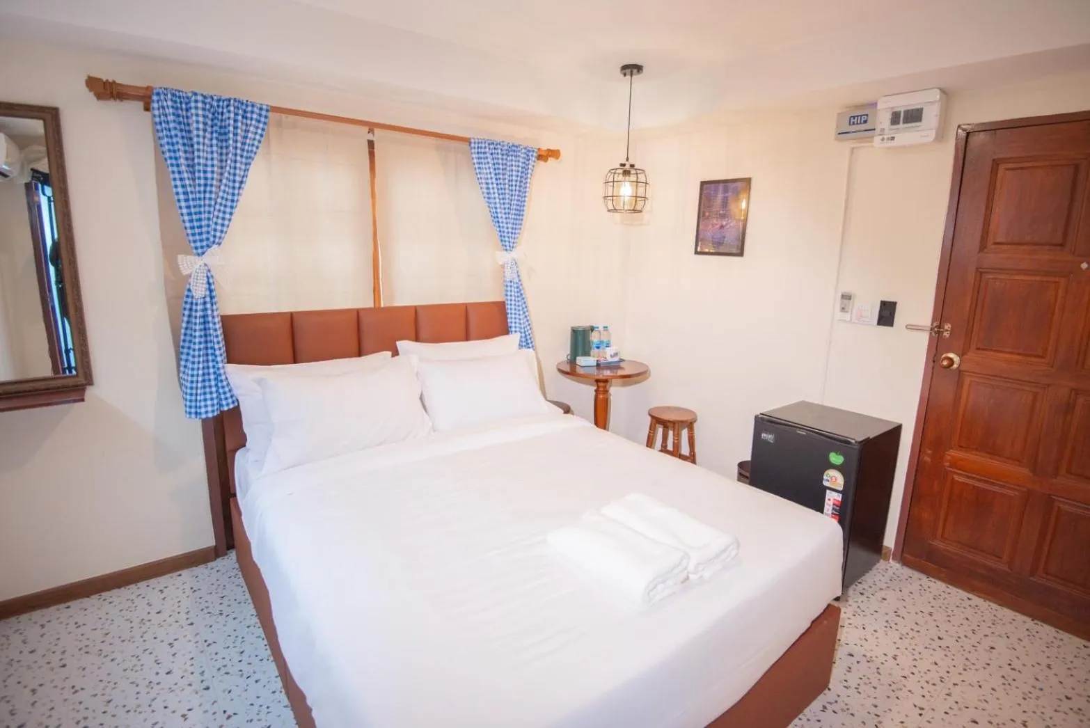 Bed in JB Home Bangkok - Victory monument