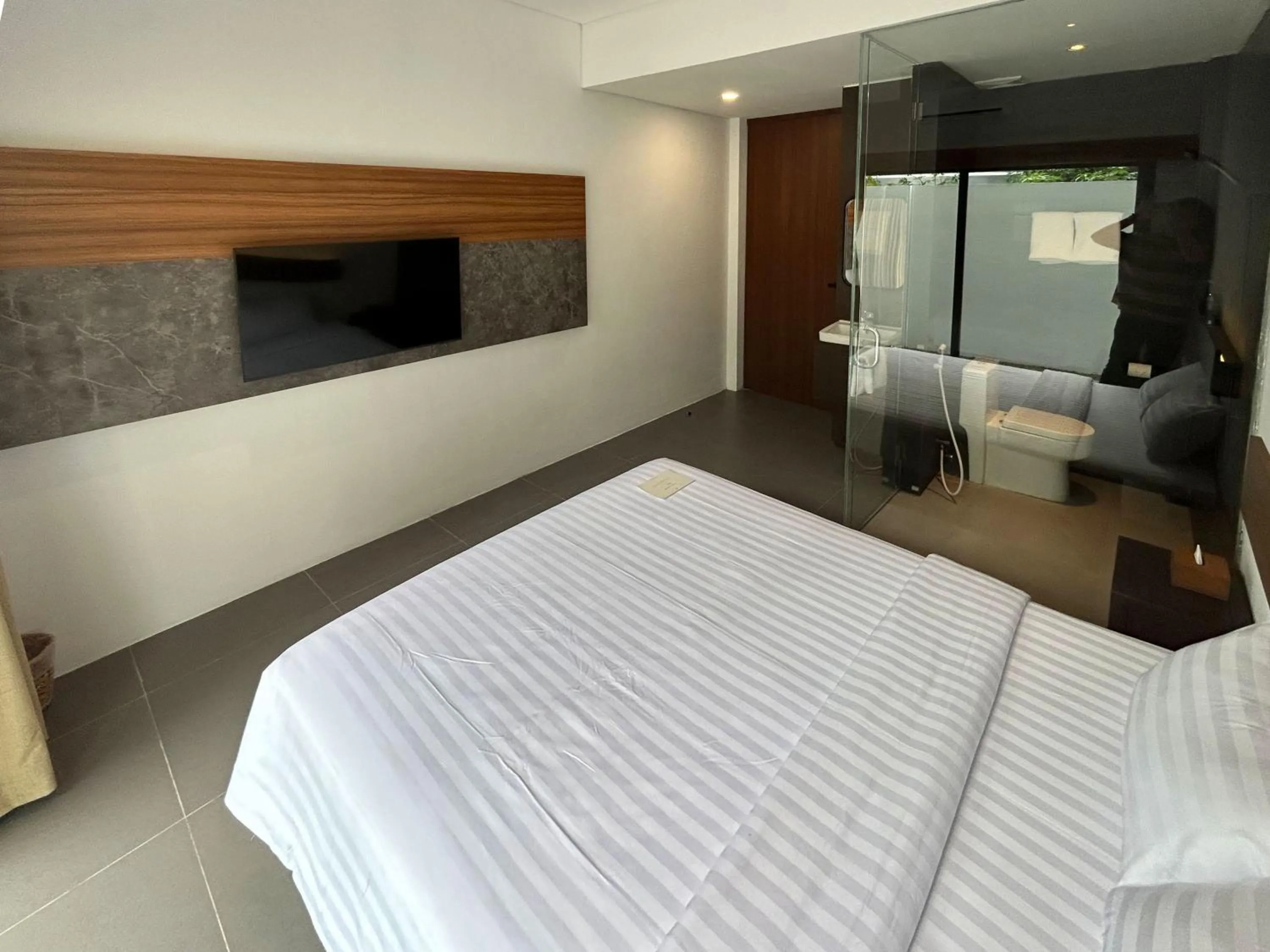 Bedroom, Bed in The Samirono
