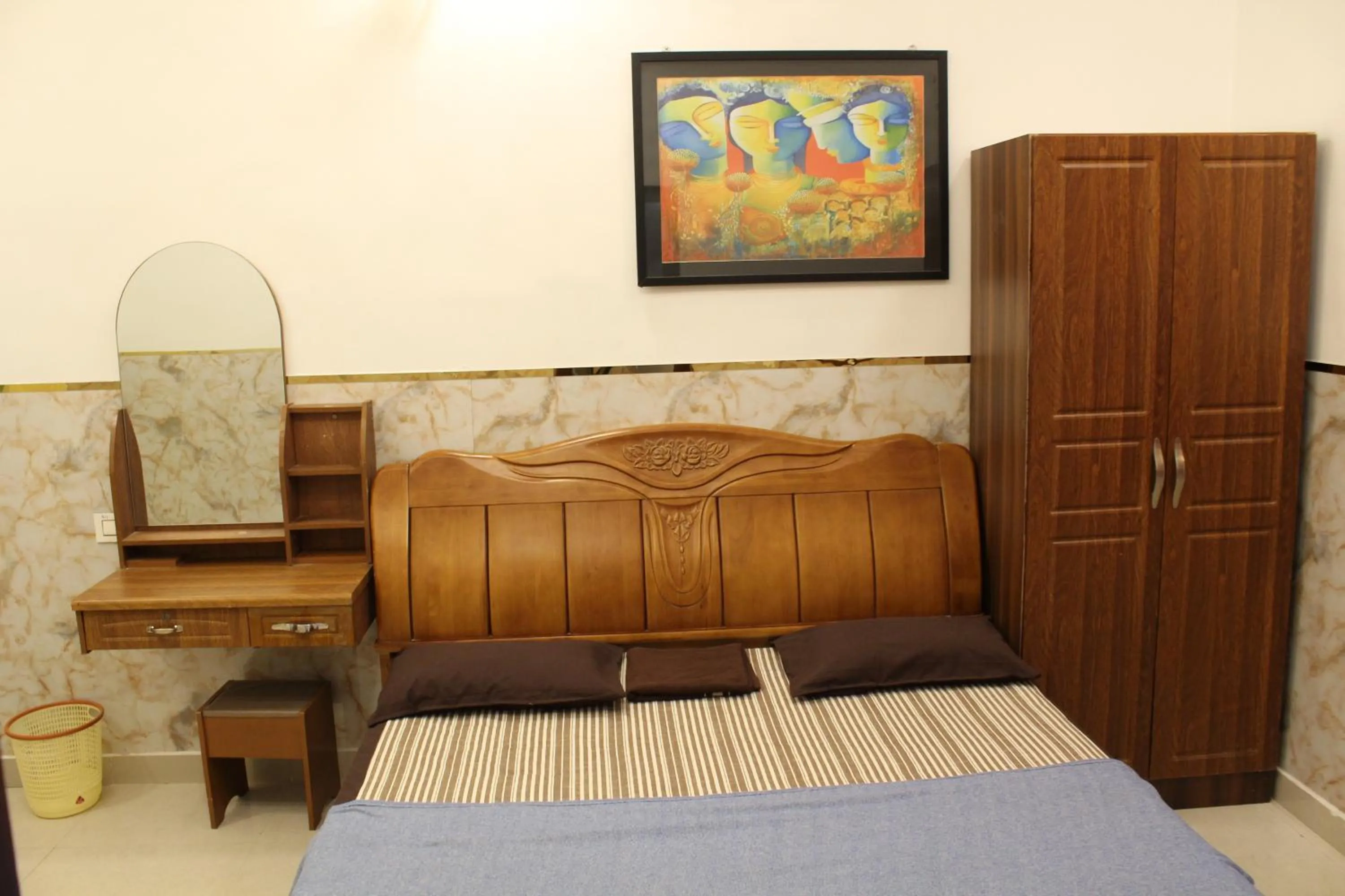 Bed in Sree Laxmi Vilas