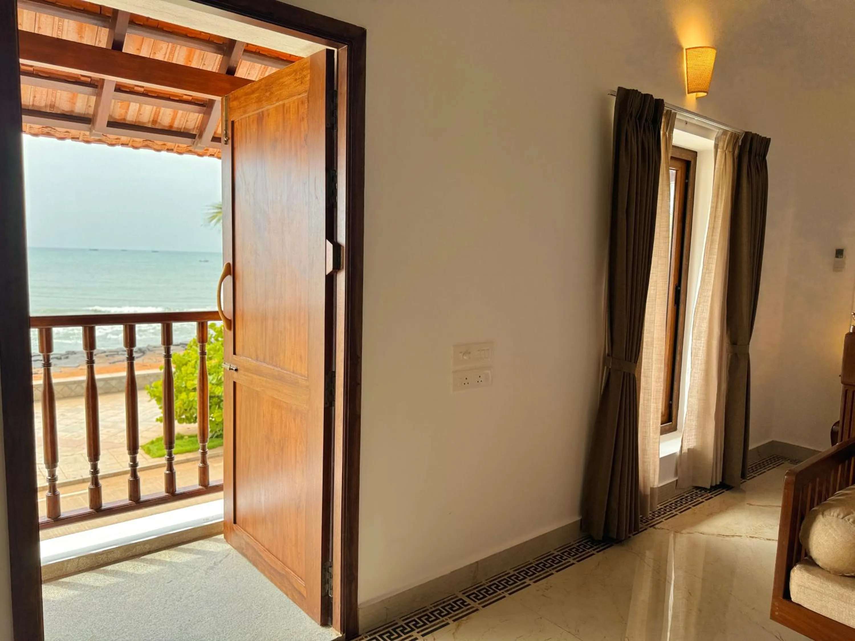Balcony/Terrace in La Plage Seaview Suites